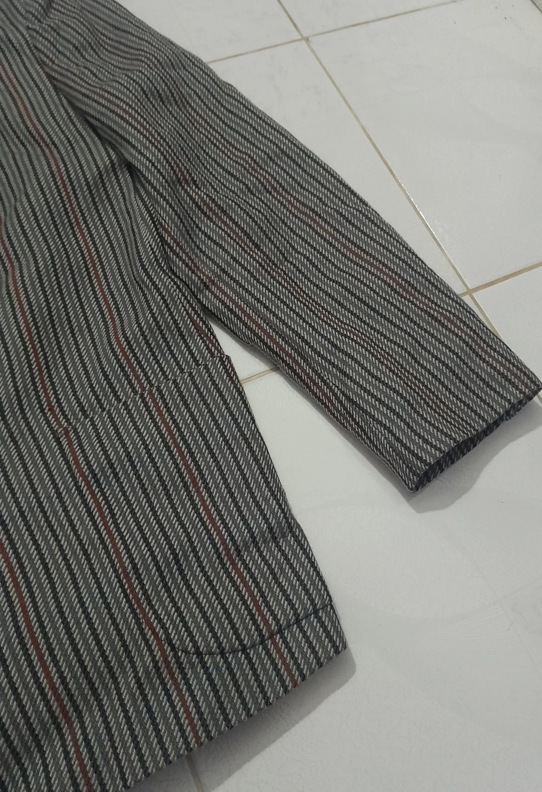 Burberry 💥FINAL DROP 💥Made in England Burberrys Wool Blazzer Fit S Size US S / EU 44-46 / 1 - 6 Thumbnail