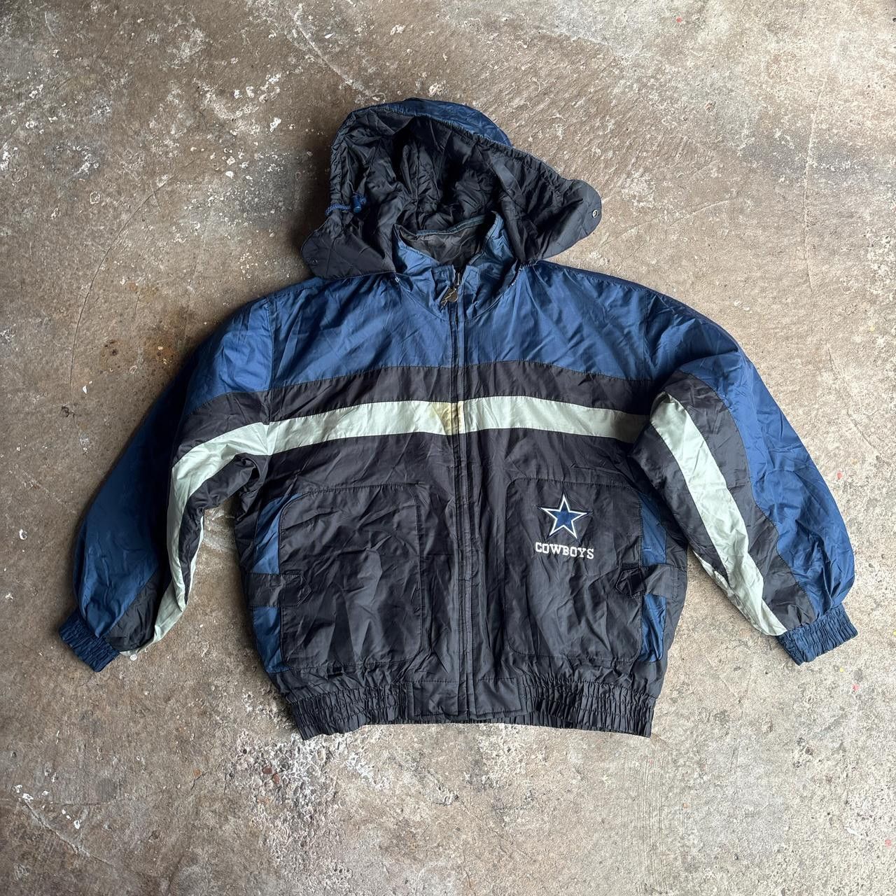 Pro Player 90s Dallas Cowboys NFL American Pro Sports Hooded Jacket ⭐️ Size US L / EU 52-54 / 3 - 1 Thumbnail