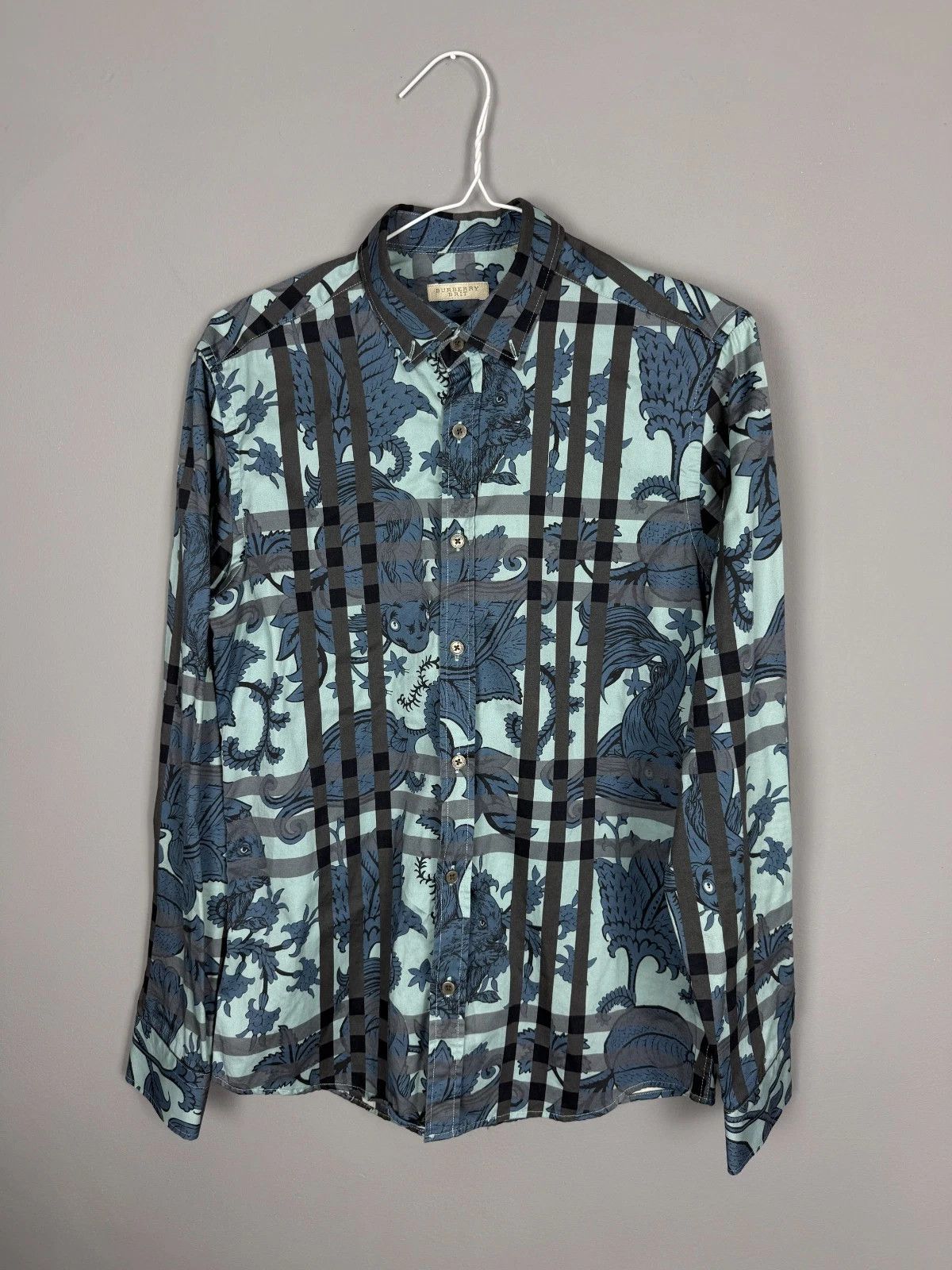 Burberry Burberry Brit FW17 Mythical Animal Print Shirt Blue Designer Size US M / EU 48-50 / 2 - 1 Thumbnail