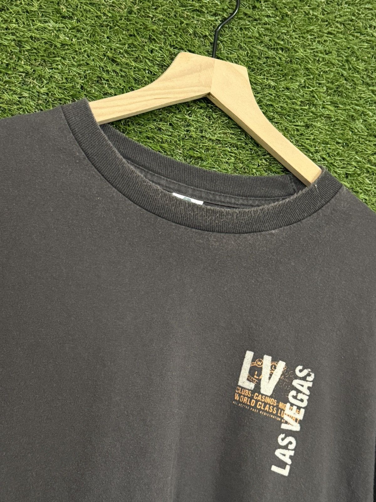 Vintage Vintage Alstyle Black LV Las Vegas Grunge Y2K Logo Tee 2XL Size US XXL / EU 58 / 5 - 2 Thumbnail