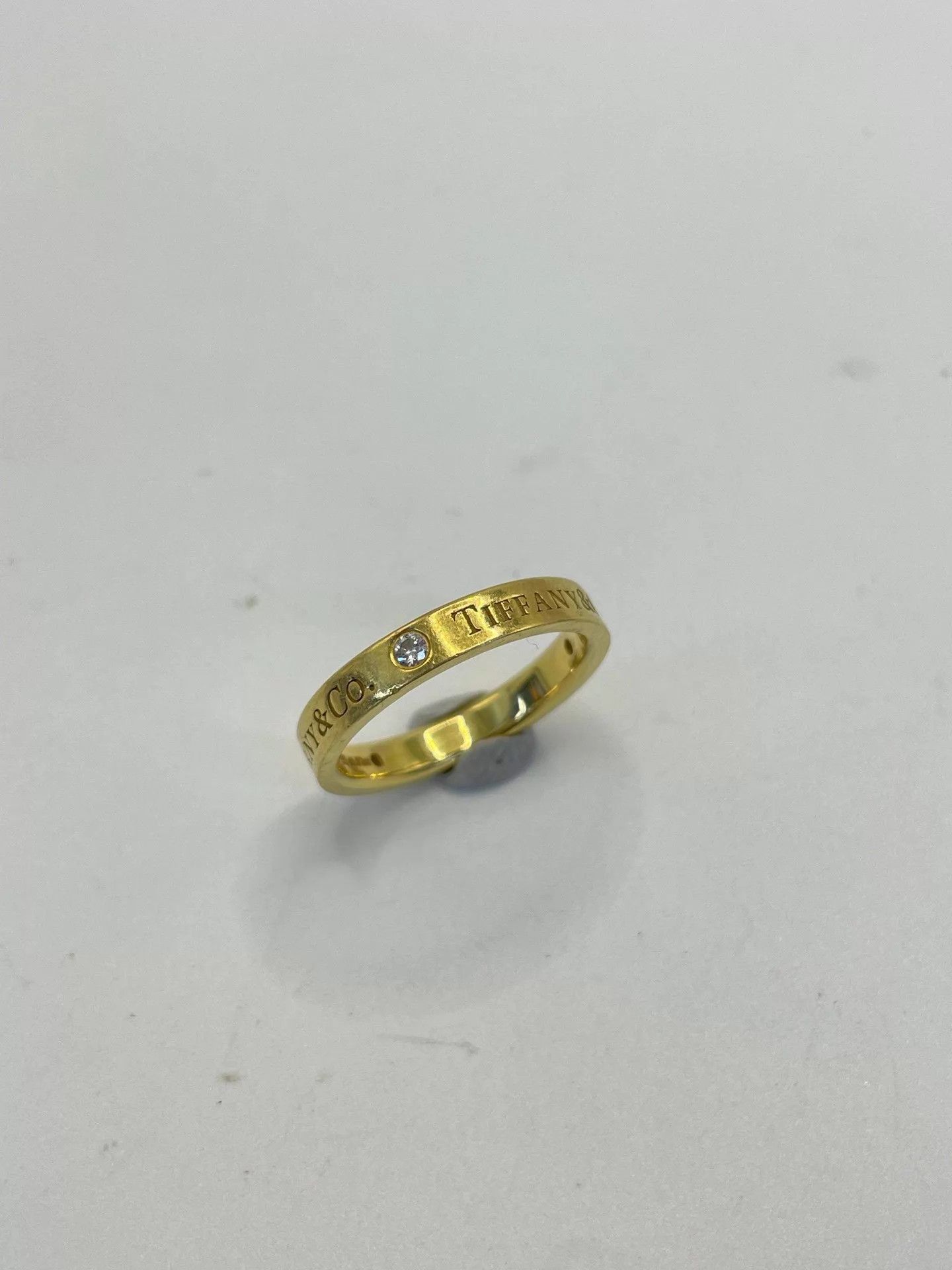 Tiffany & Co. Tiffany Gold Narrow 3-Diamond Initial Ring 49 No Accs Size ONE SIZE - 1 Thumbnail