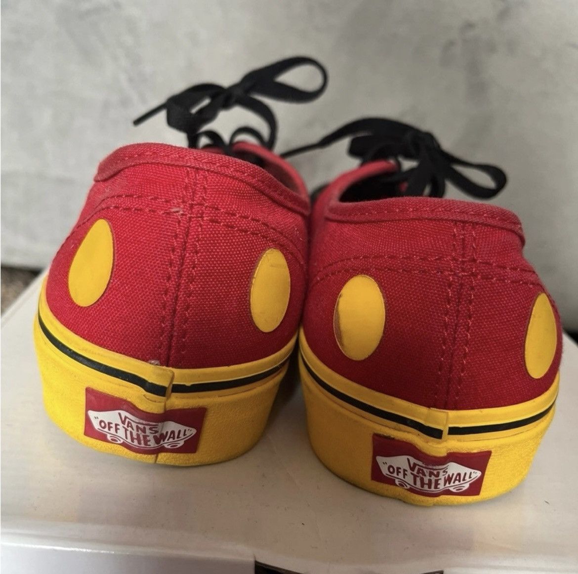 Vans Disney Mickey Mouse Vans Size US 7.5 / EU 40-41 - 3 Thumbnail
