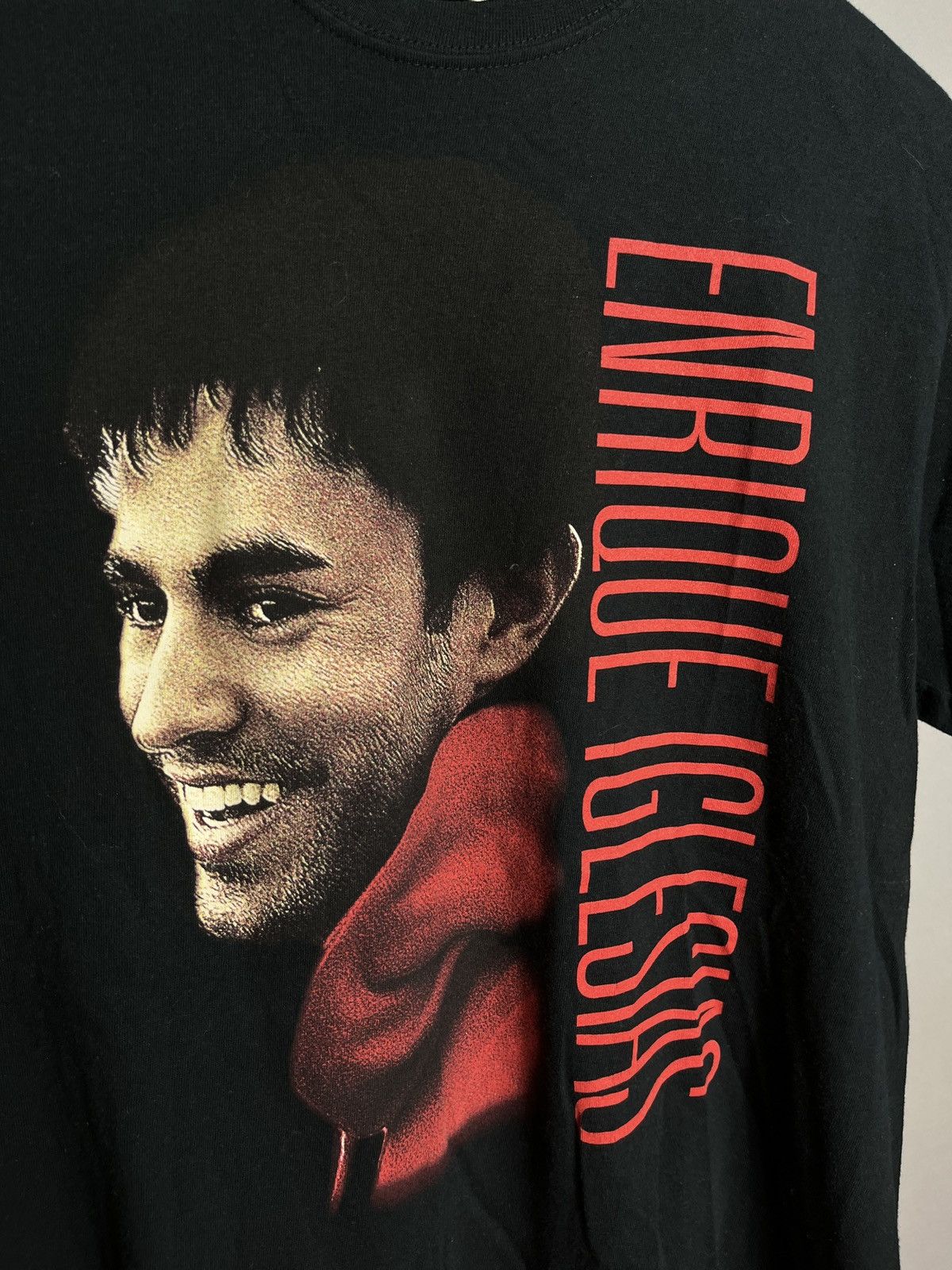 Band Tees Tour 2009 Enrique Iglesias T-Shirt All Over Print Music Size US L / EU 52-54 / 3 - 3 Thumbnail