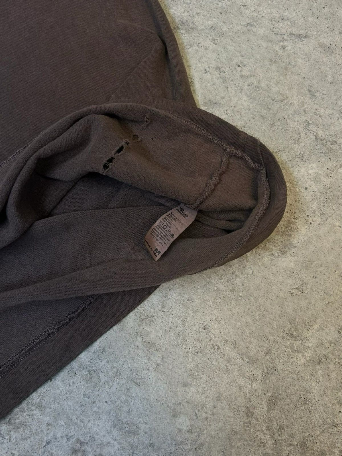 Yeezy Yeezy Season 6 Distress T-Shirt SAMPLE Size US M / EU 48-50 / 2 - 5 Thumbnail