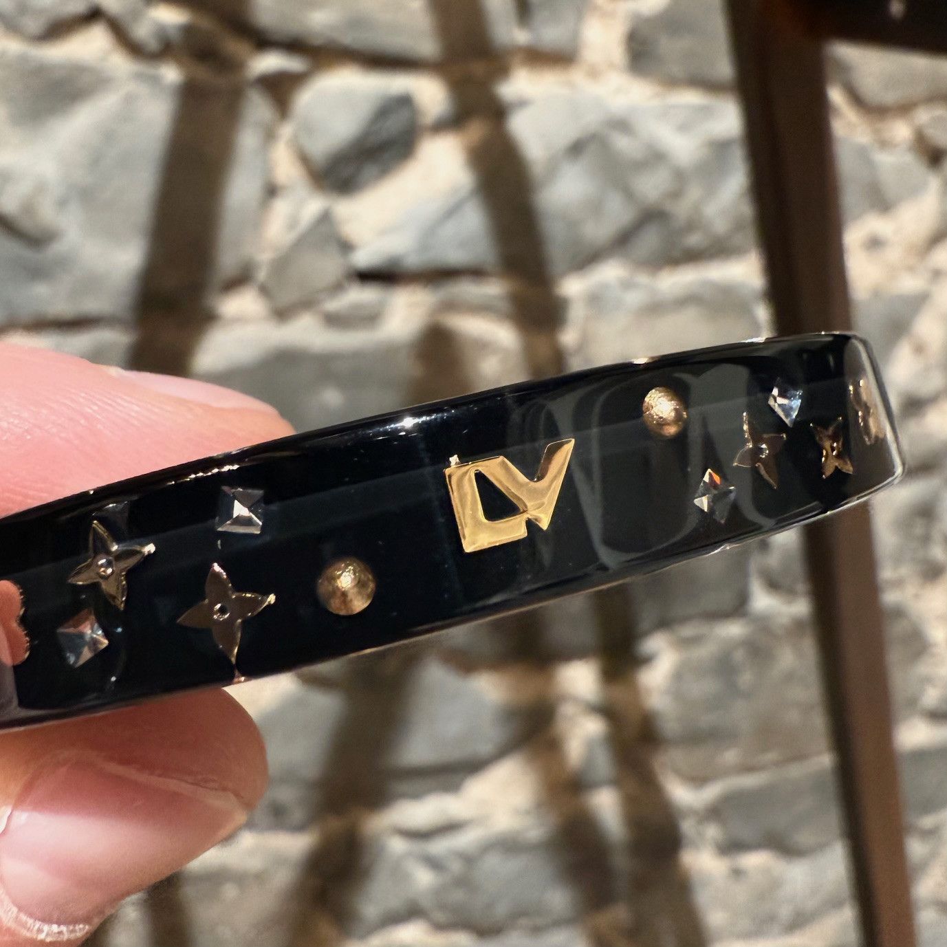 Louis Vuitton Louis Vuitton Black Inclusion Art Deco Bangle Bracelet Size ONE SIZE - 9 Thumbnail