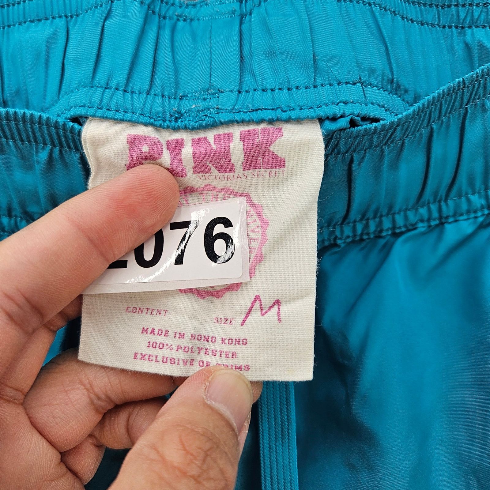 Victoria's Secret VICTORIA'S SECRET PINK WOMEN'S MEDIUM VINTAGE SHORTS Size 31" - 5 Thumbnail