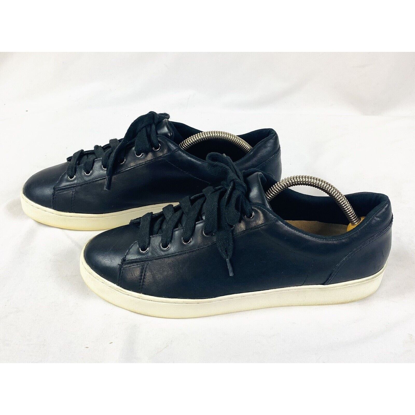 Vionic VIONIC Women's Black Leather 355 SYRA Lace Up Sneakers Size US 10 / IT 40 - 4 Thumbnail