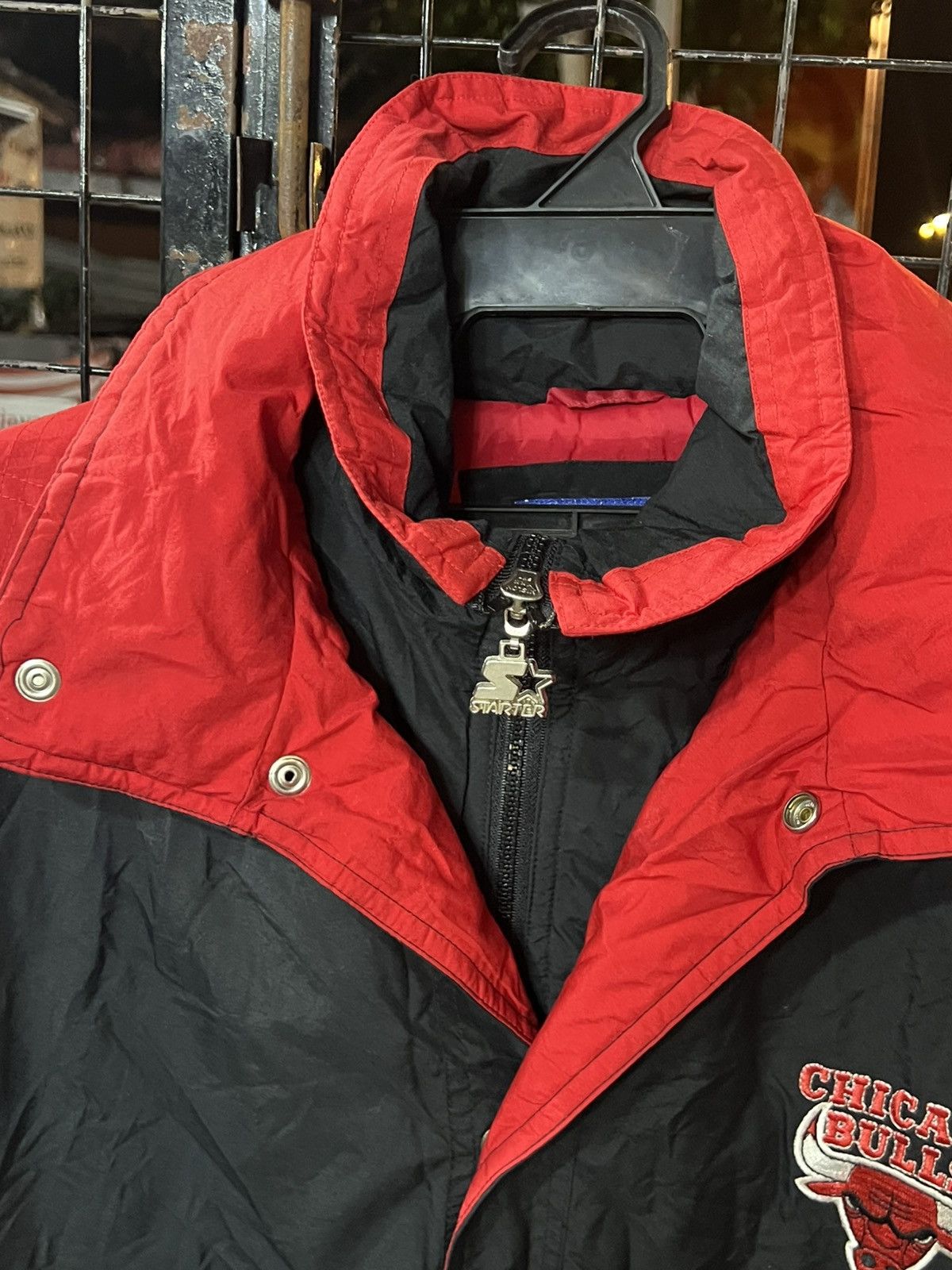 Starter × Vintage Vintage NBA STARTER ZIPPER JACKET CHICAGO BULLS Size US M / EU 48-50 / 2 - 3 Thumbnail