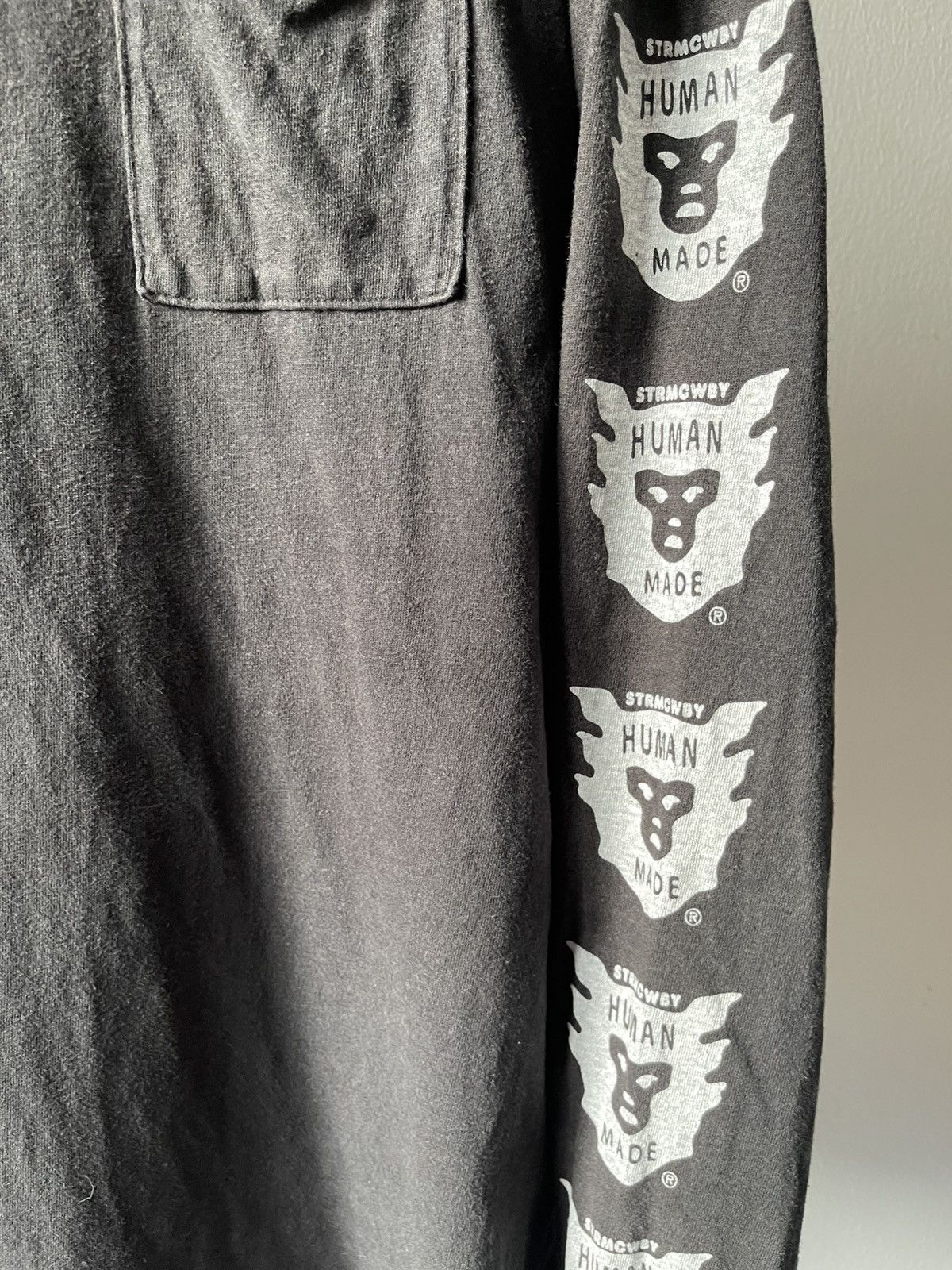 Human Made 2000s Faded Human Made Sleeve Logo A1 Size US L / EU 52-54 / 3 - 7 Thumbnail