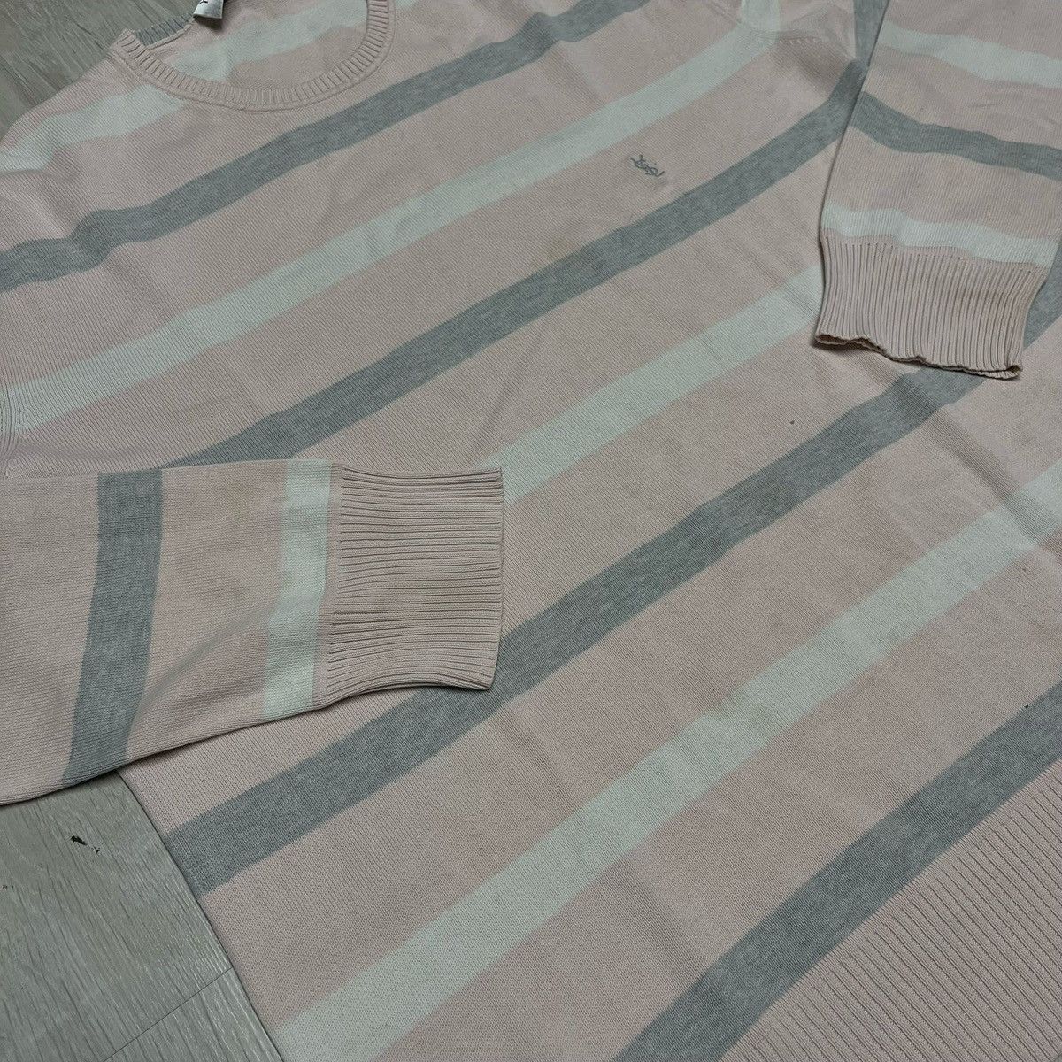 Yves Saint Laurent Vintage Yves Saint Laurent pink sweater Size US M / EU 48-50 / 2 - 2 Thumbnail