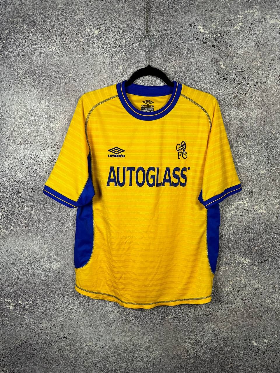 Umbro Vintage Chelsea 2000/02 Umbro Third Soccer Jersey Large Size US L / EU 52-54 / 3 - 1 Thumbnail