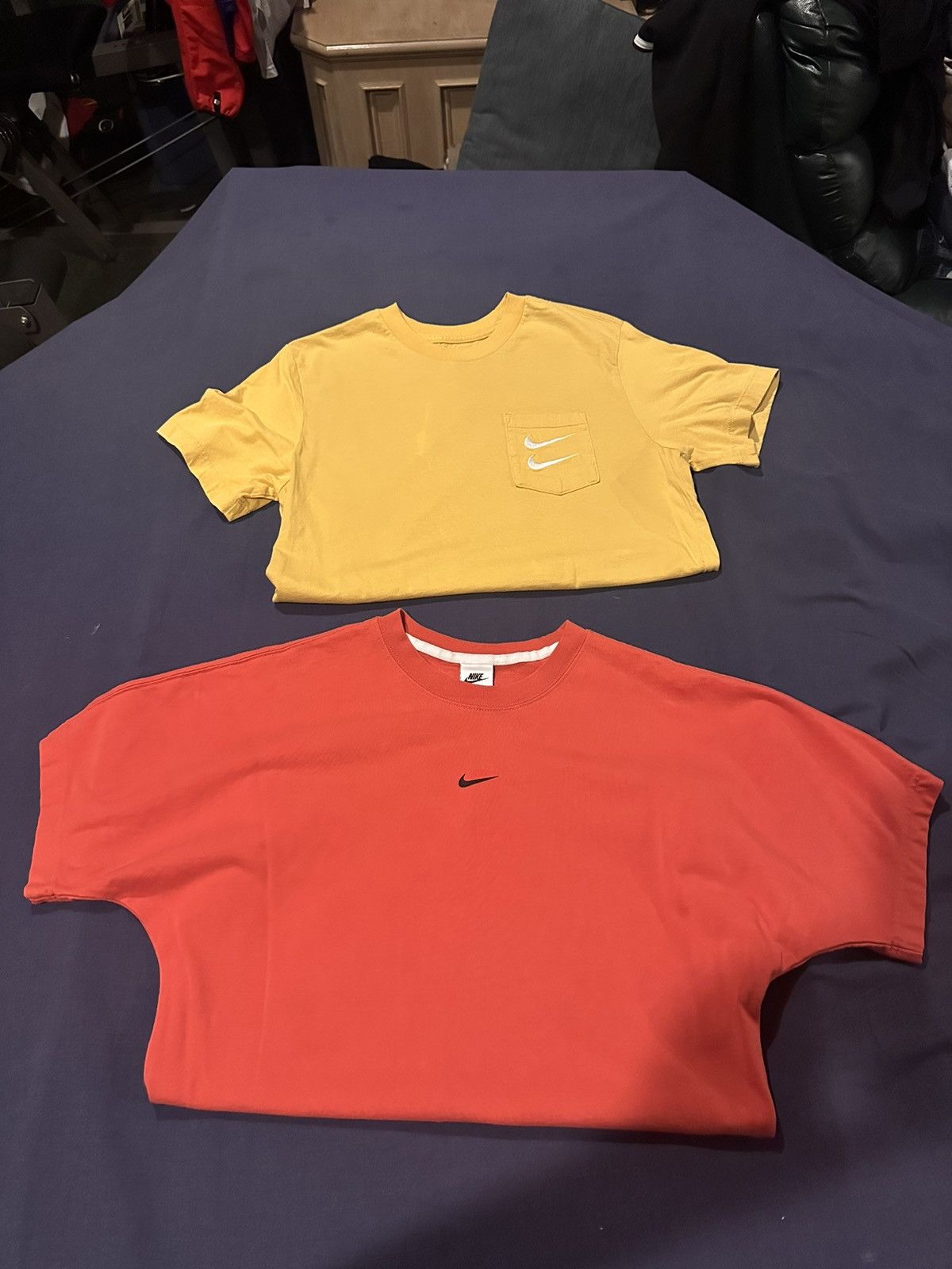 Nike 2 Nike T-shirt’s Sz medium Size US M / EU 48-50 / 2 - 1 Thumbnail