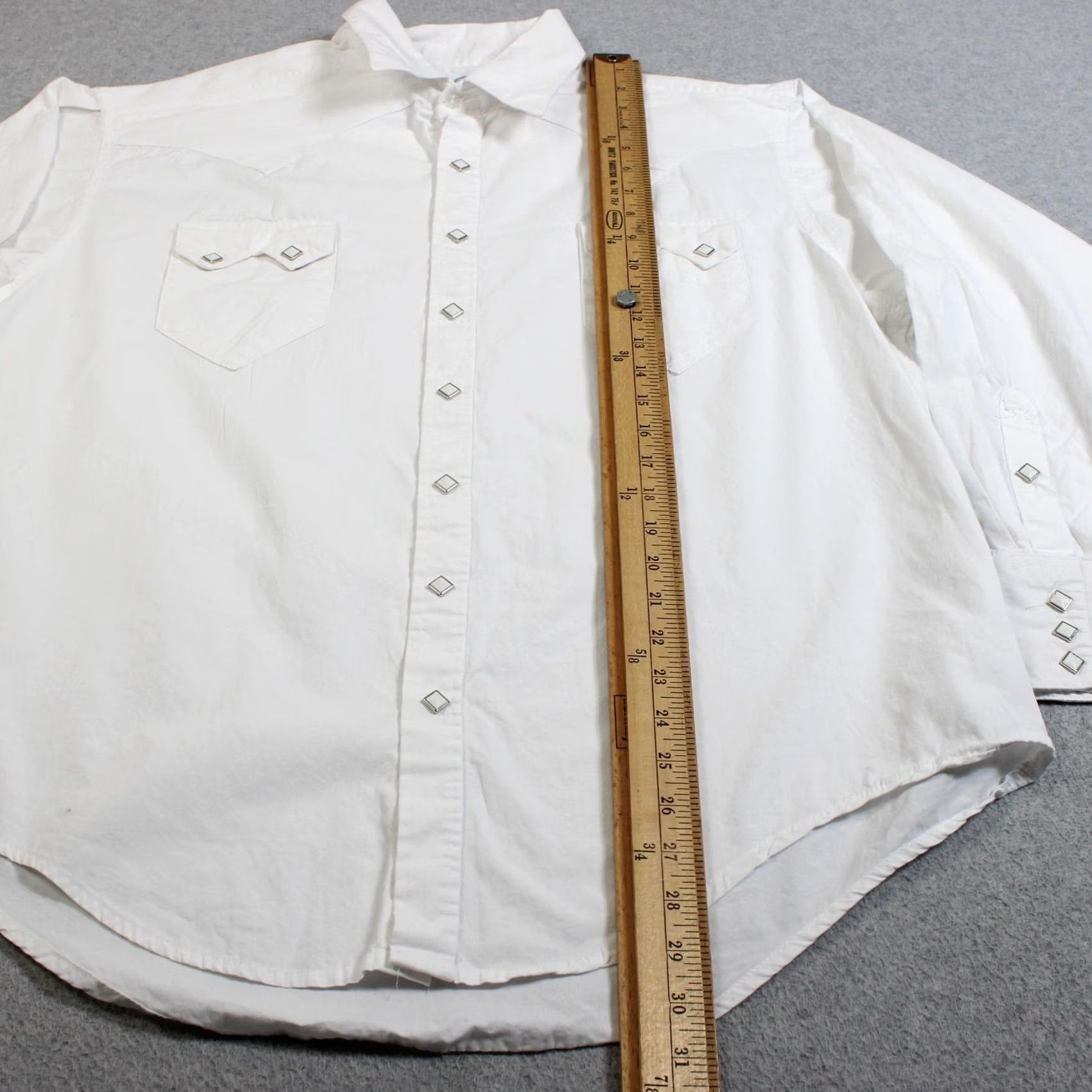Rockmount Ranch Wear VINTAGE Rockmount Ranch Wear Shirt USA Western Snap Studded White Relaxed Fit Women XL Size XL / US 12-14 / IT 48-50 - 5 Thumbnail