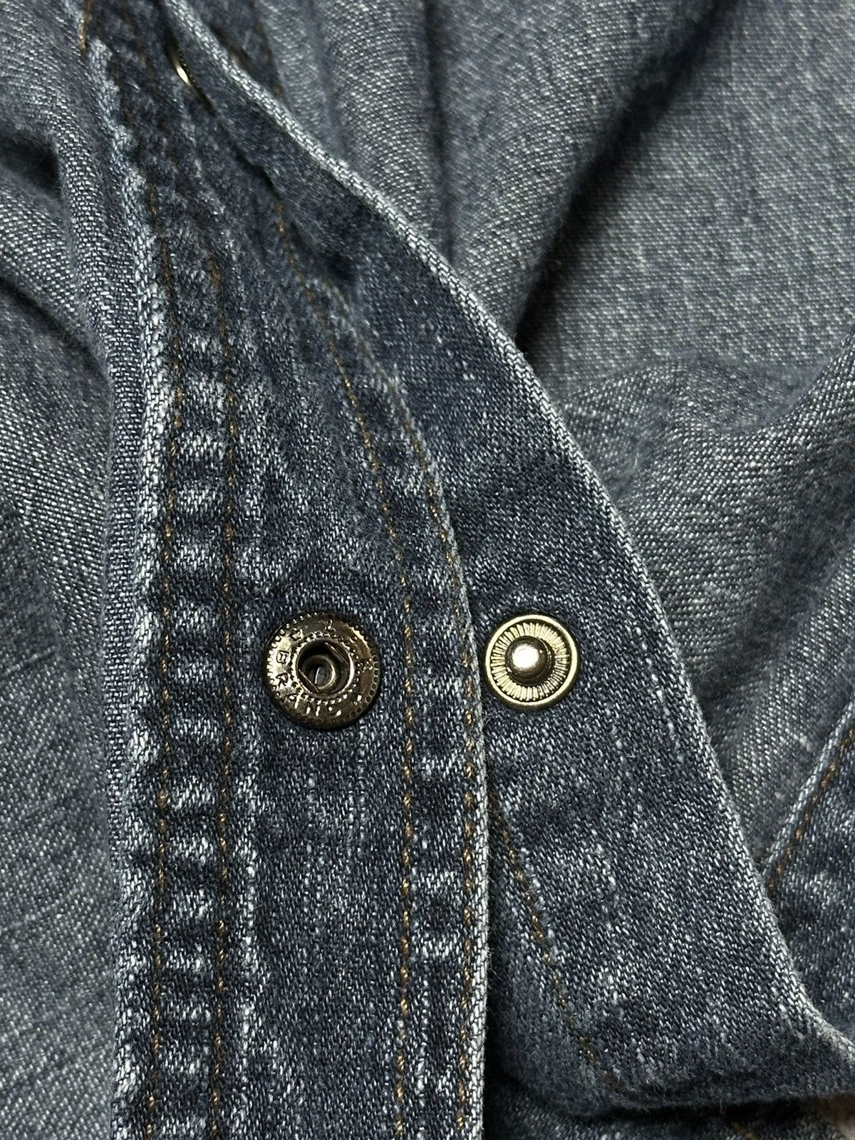 Vintage Vintage Harley Davidson Denim Button Shirt Size US XL / EU 56 / 4 - 11 Thumbnail