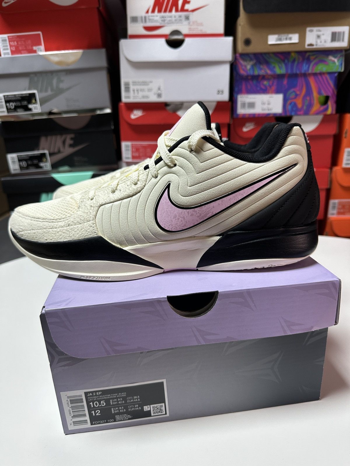 Nike New Size 10.5 US MEN JA 2 EP Coconut Milk/ Pink Size US 10.5 / EU 43-44 - 2 Thumbnail