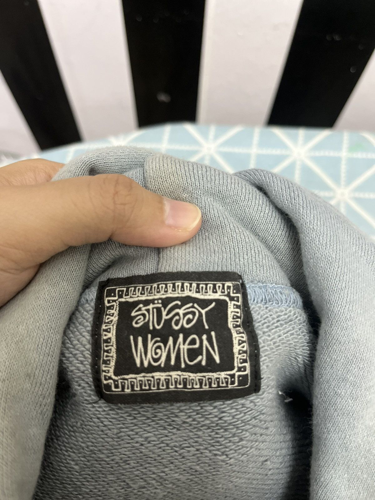 Stussy Stussy Women’s Cropped Hoodie SZ Small Size S / US 4 / IT 40 - 8 Thumbnail