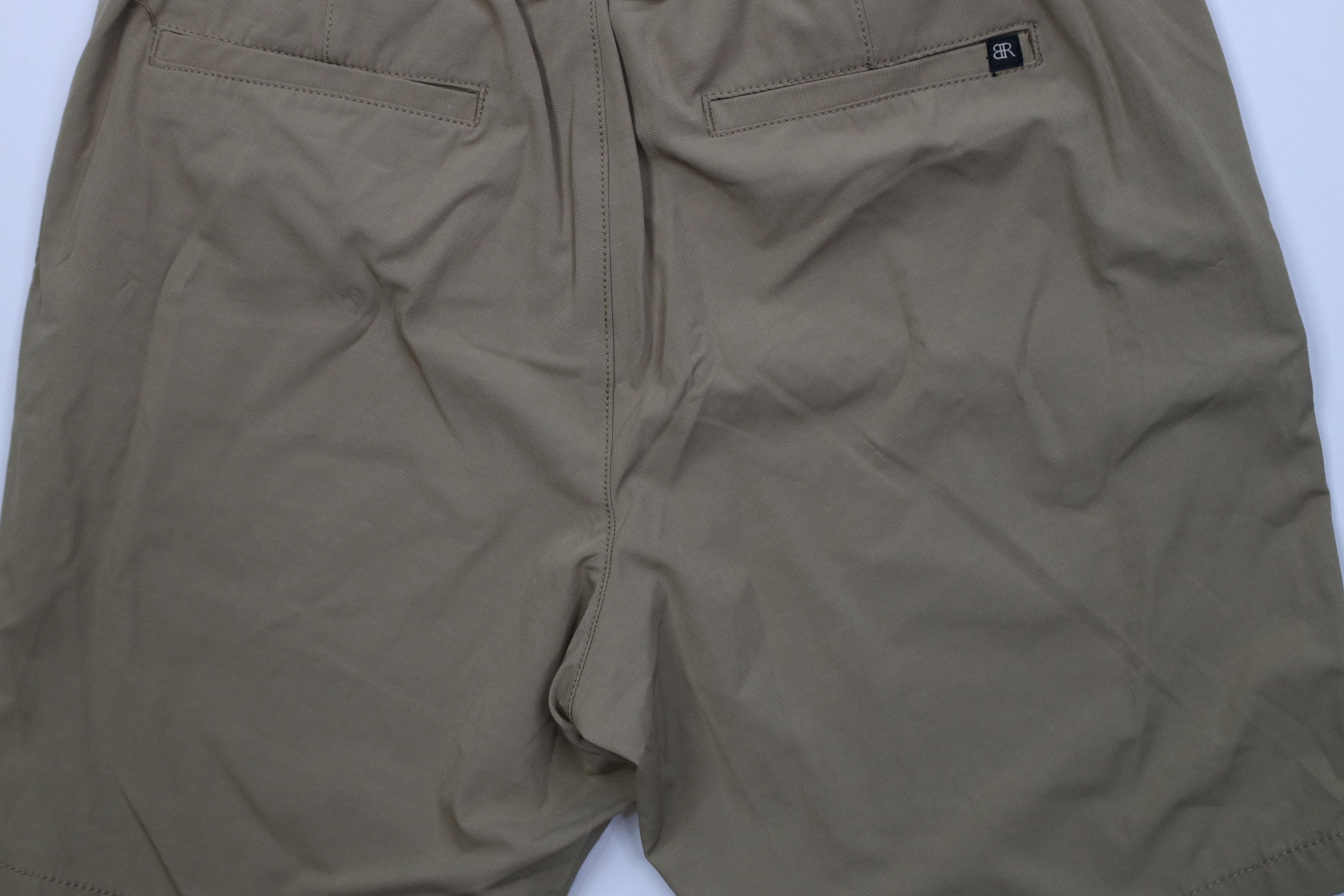 Banana Republic Banana Republic Tech Knit Above Knee Chino Shorts Beige Size US 34 / EU 50 - 9 Thumbnail