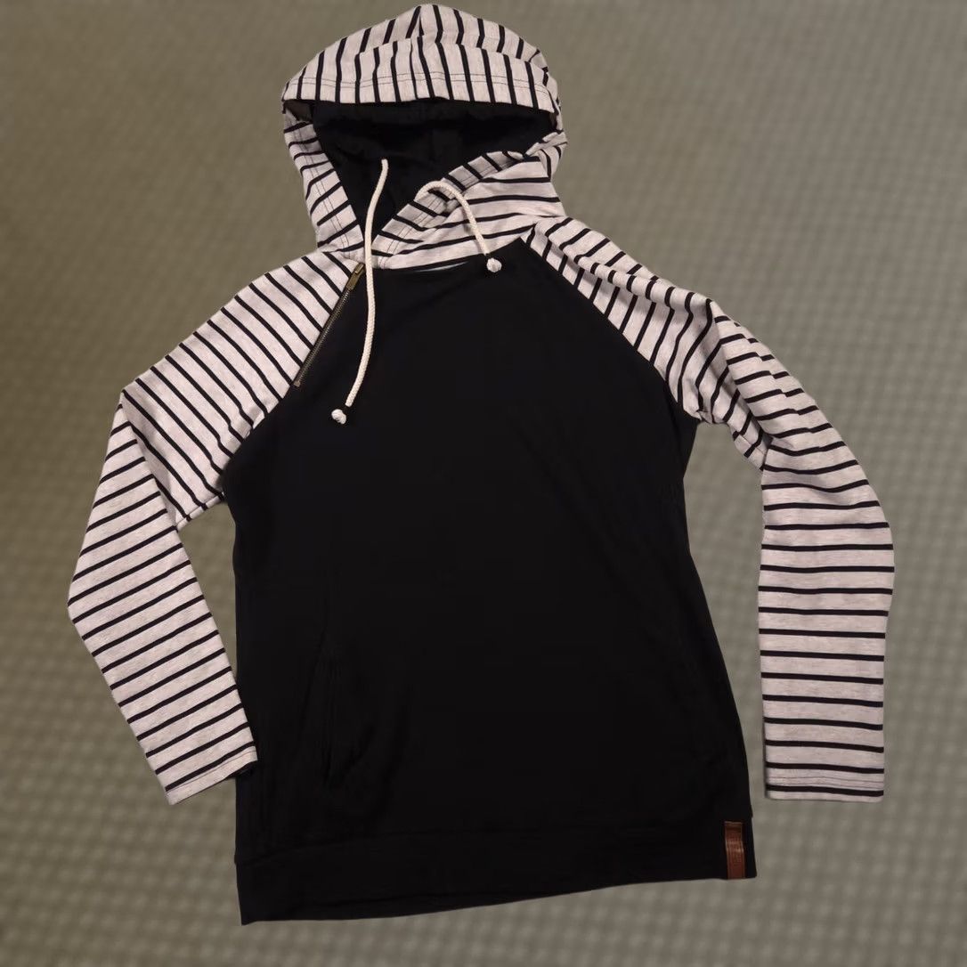 Vintage Ampersand Hoodie Womens Medium Black Striped Hooded Pullover Zip Pocket Knit Size M / US 6-8 / IT 42-44 - 1 Thumbnail