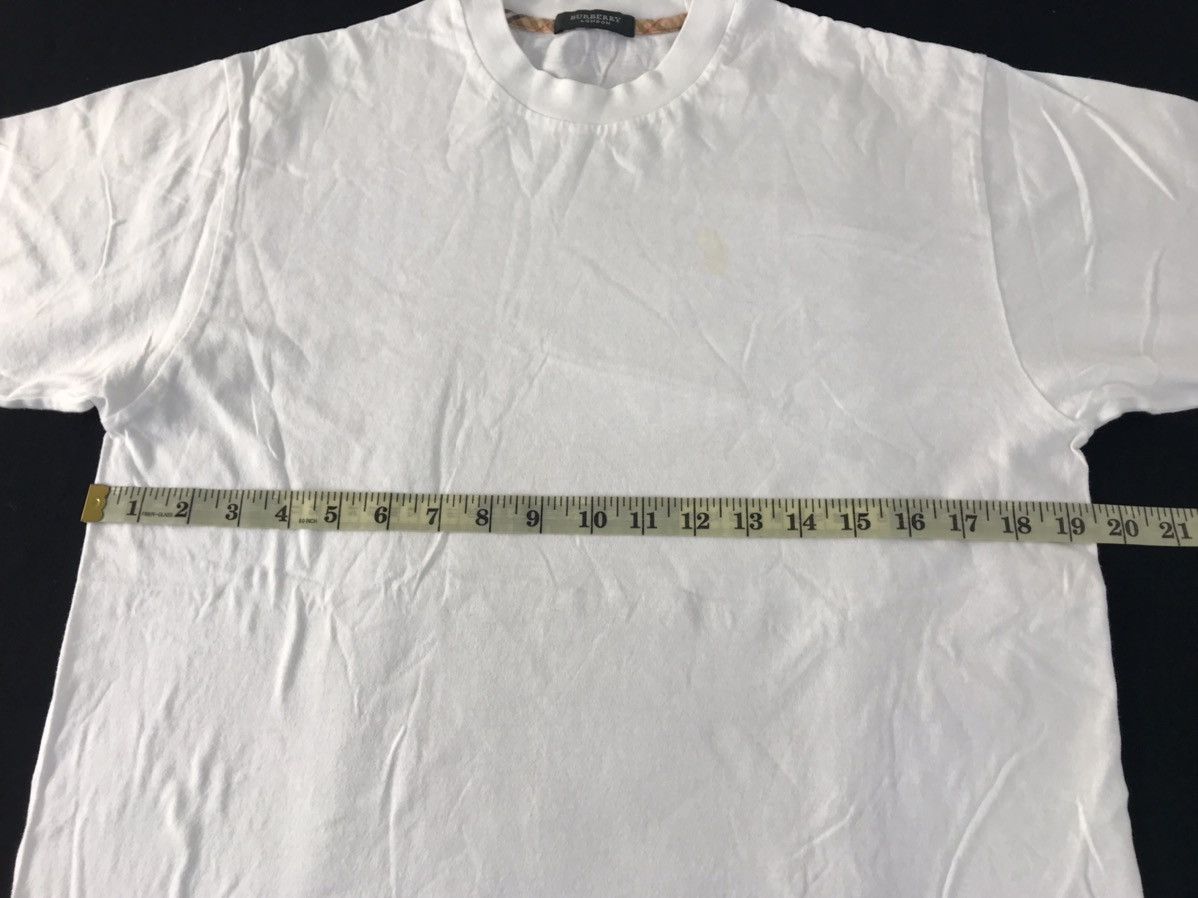 Burberry Hype Burberry London Plain Crewneck Printed Tee Size US M / EU 48-50 / 2 - 7 Thumbnail