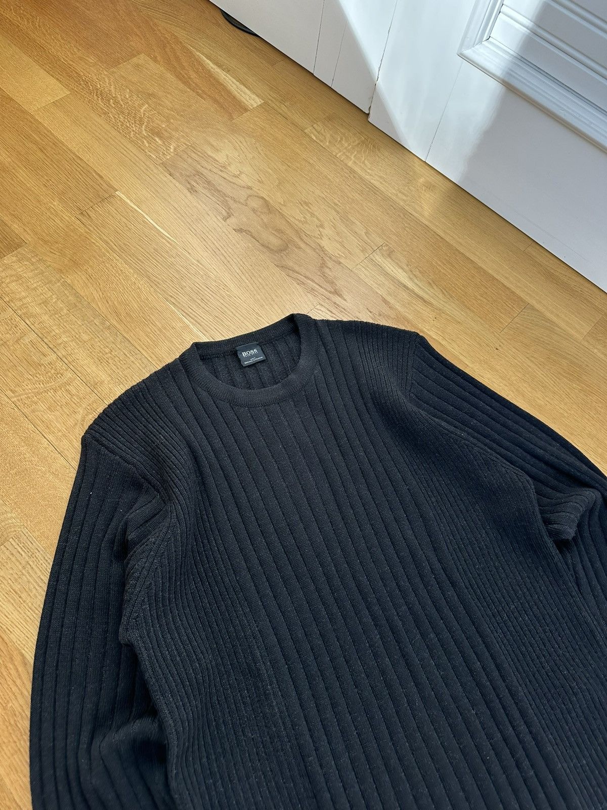 Hugo Boss Made in Italy Hugo Boss Knit Merinos Sweater Size US M / EU 48-50 / 2 - 4 Thumbnail