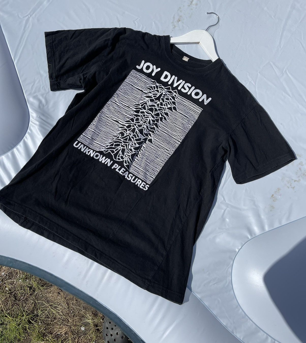 Band Tees × Vintage Y2K Joy Division unknown pleasures black tee logo vintage Size US XL / EU 56 / 4 - 1 Thumbnail