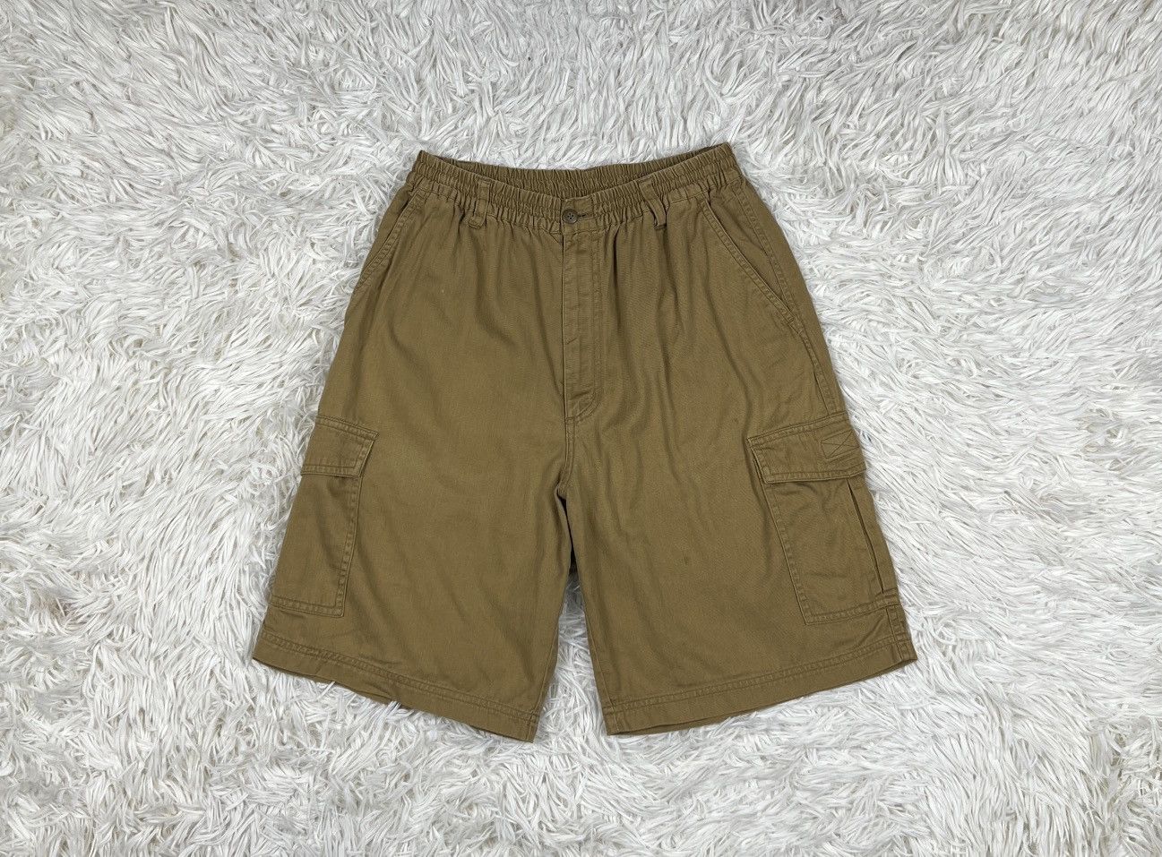 Japanese Brand × Uniqlo Uniqlo Cargo Short Pants Size US 27 - 1 Thumbnail