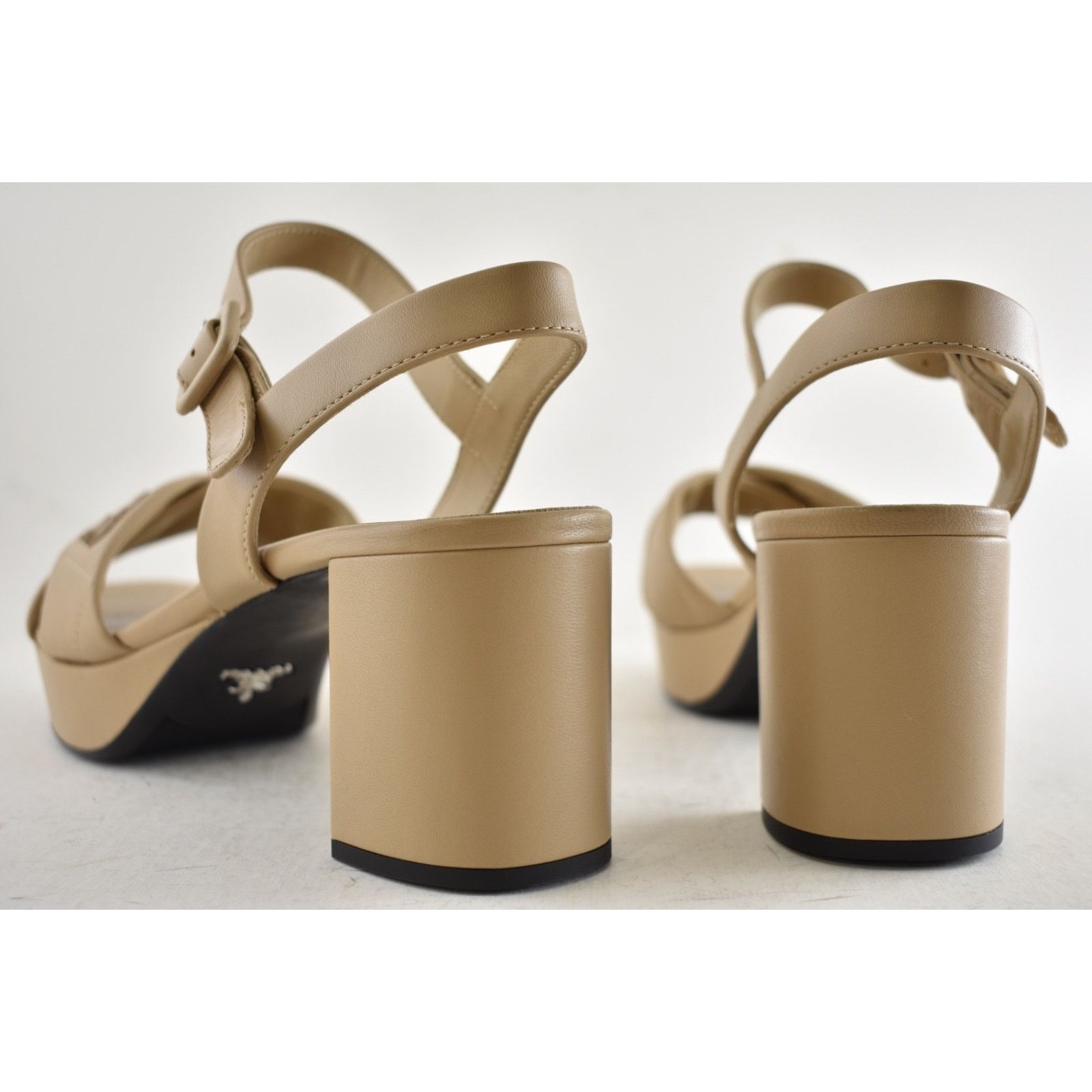 Prada Prada 65mm Nude Beige Quilted Leather Platform Sandal 41 Size US 11 / IT 41 - 17 Thumbnail