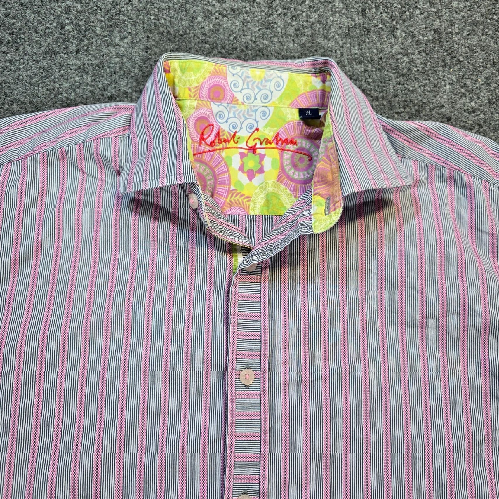 Robert Graham Robert Graham Shirt Mens XL Gray Pink Striped Flip Cuff Floral Capsule Career Size US XL / EU 56 / 4 - 2 Thumbnail