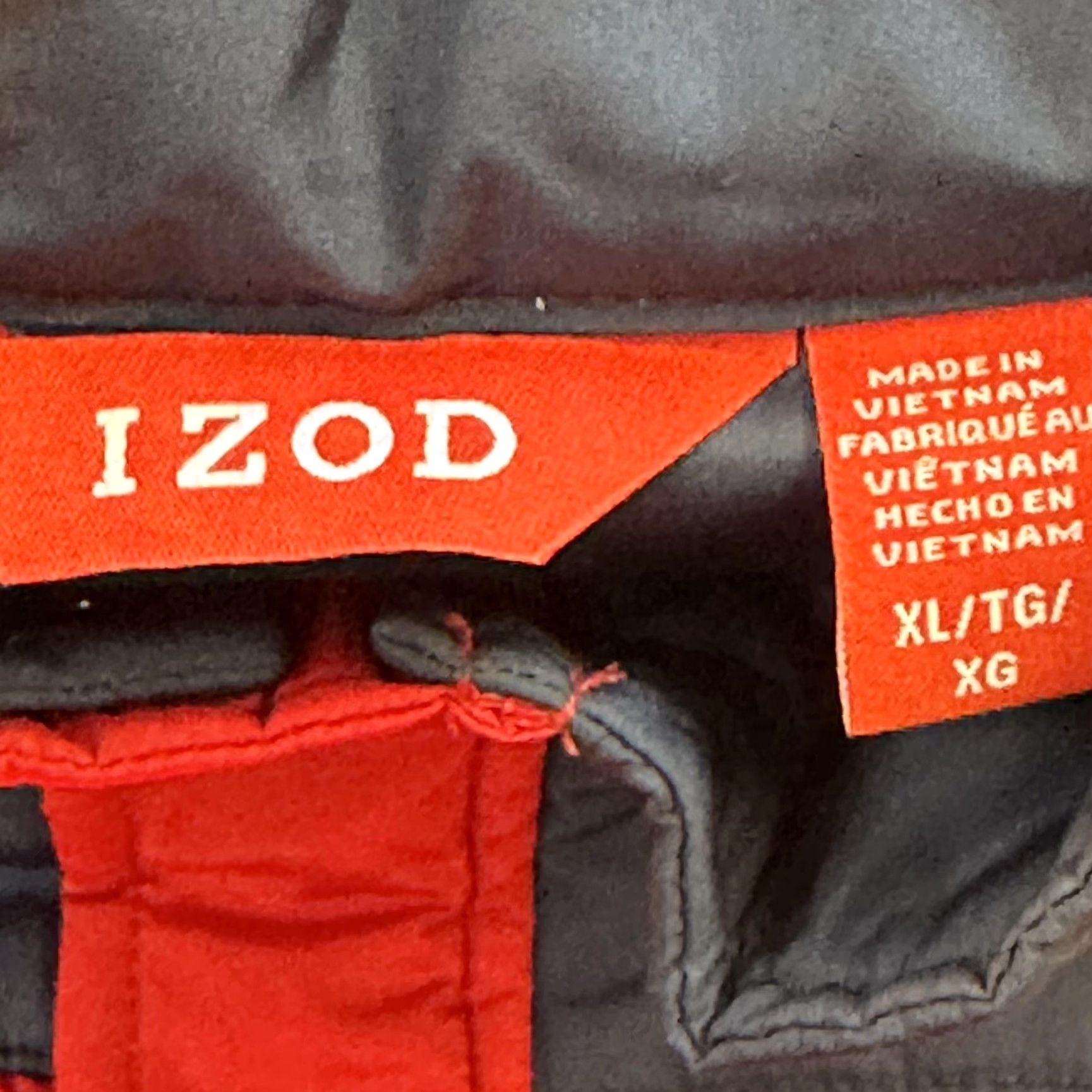 Izod IZOD Vest Mens XL Red Zip Puffer Quilted Insulated Sleeveless Two Tone Vest Adult XL Red Quilted Lightweight Padded Pockets Collared Zip Mens Size US XL / EU 56 / 4 - 4 Thumbnail