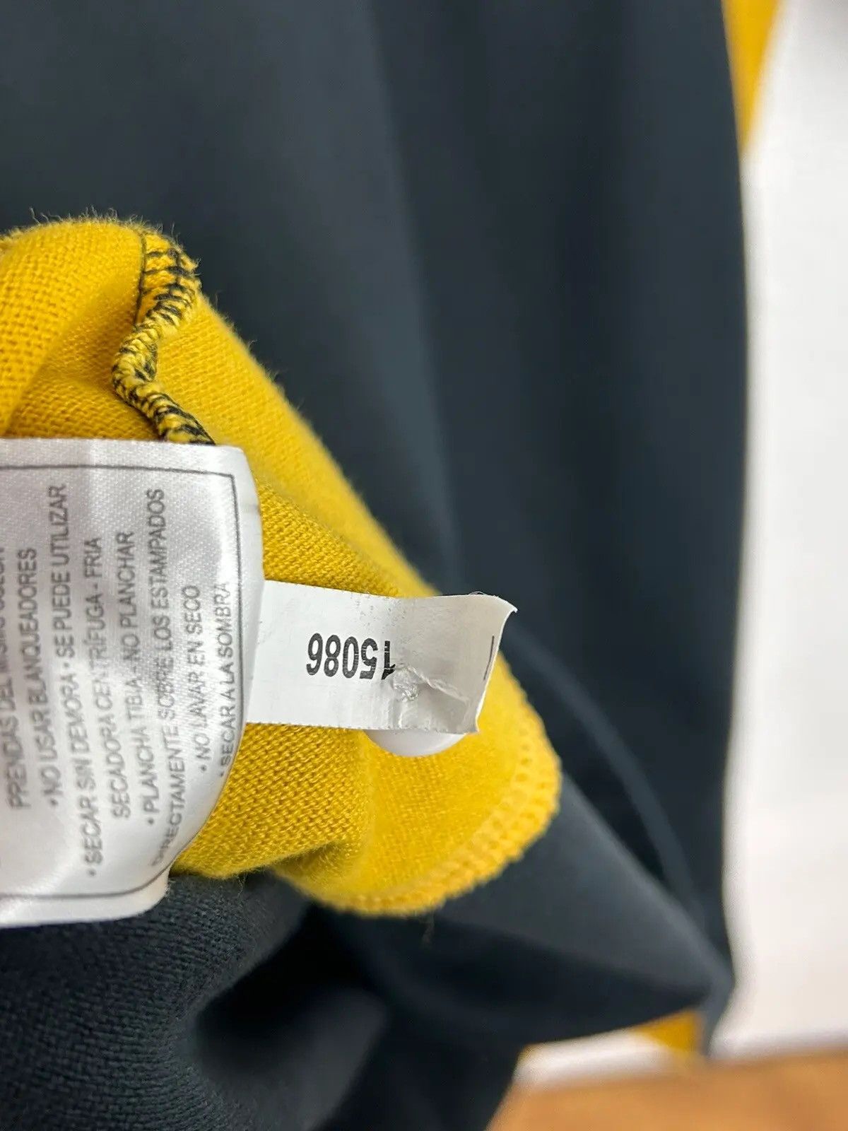 Canterbury of New Zealand Canterbury Of New Zealand London Wasps Rugby Polo Shirt Size US XS / EU 42 / 0 - 9 Thumbnail