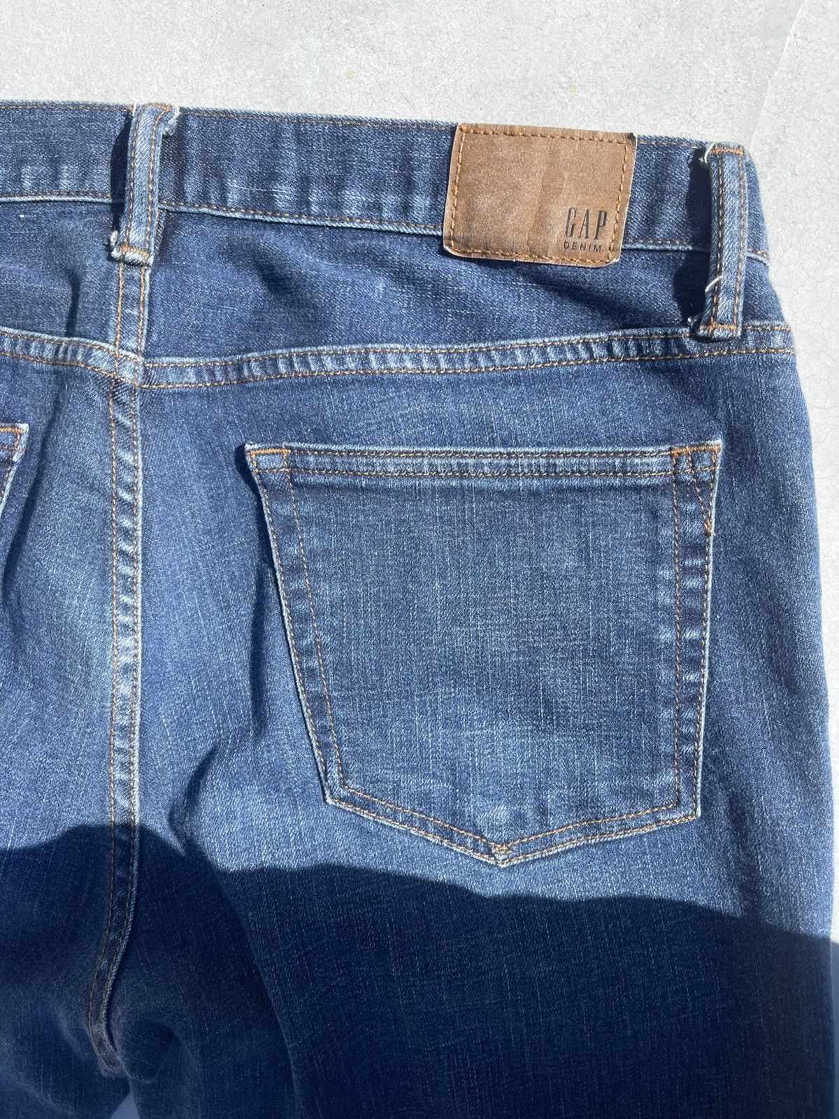 Vintage Dark Wash Gap Jeans Size US 33 - 5 Thumbnail