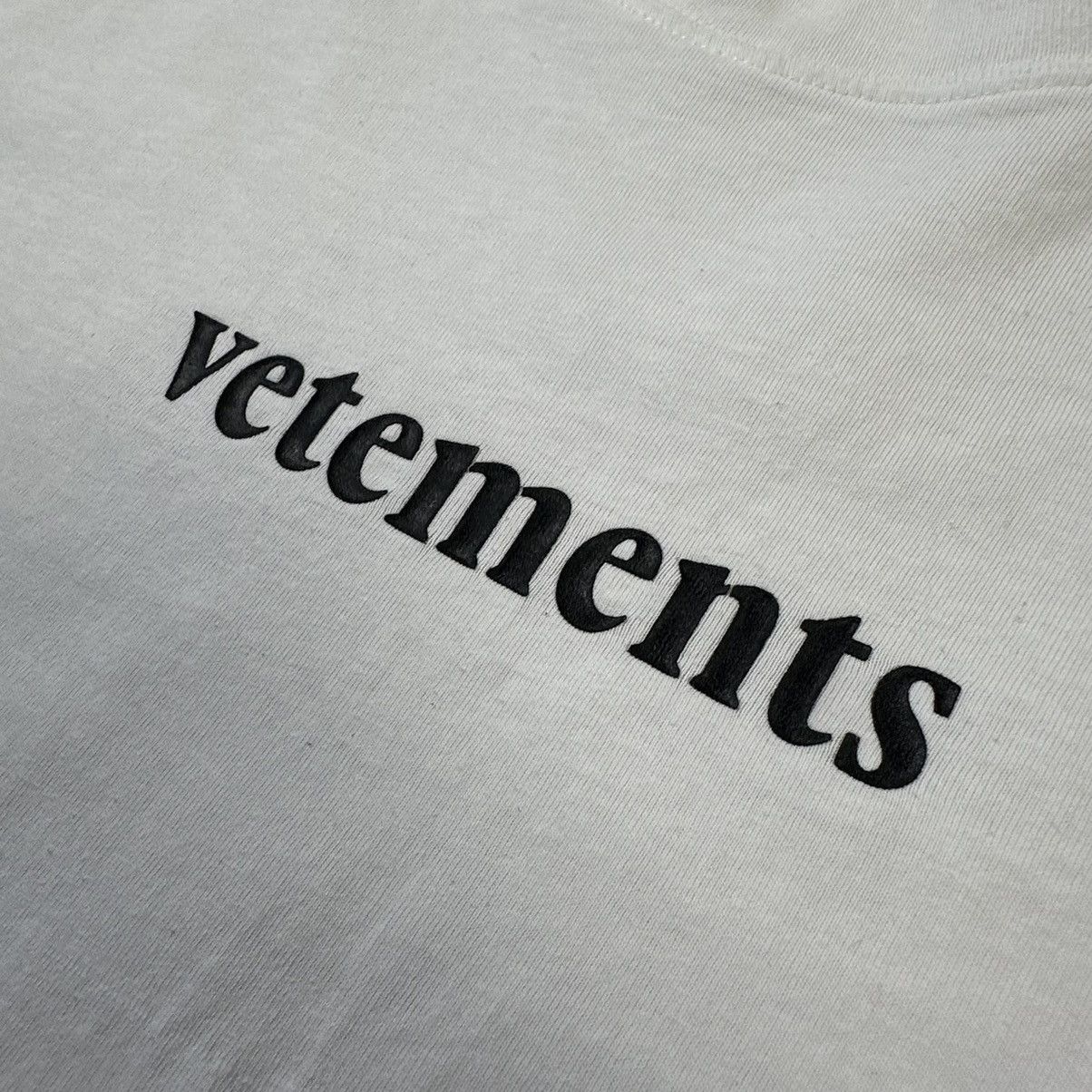 Vetements Vetements Postage White T-Shirt Size US M / EU 48-50 / 2 - 3 Thumbnail