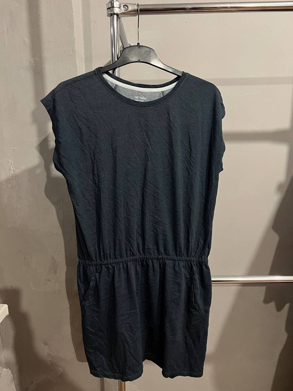 Arc'teryx ARC’TERYX ARDENA SHORT SLEEVE MIDI DRESS BLUE SIZE L Size L / US 10 / IT 46 - 4 Thumbnail