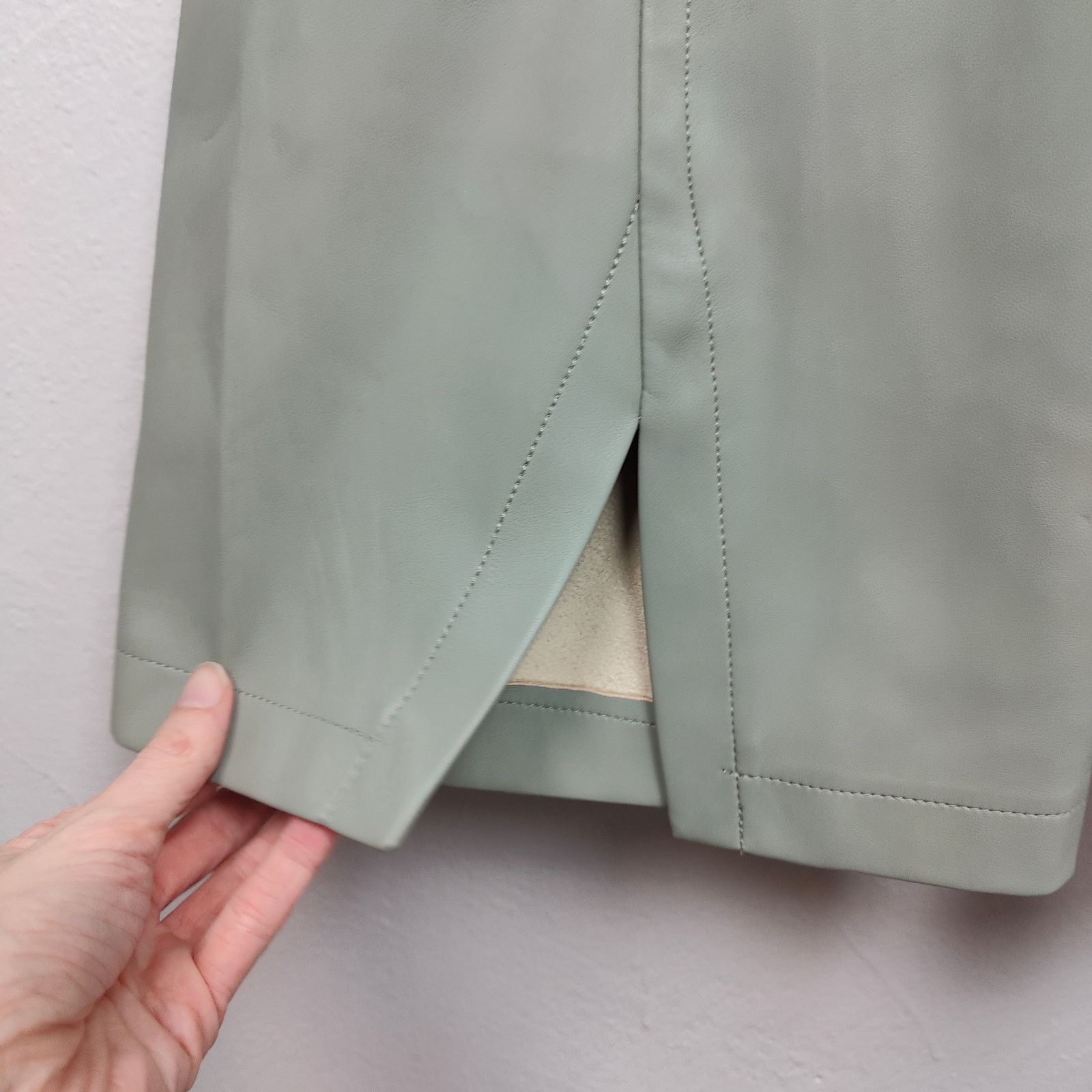 Free People Free People We The Free Real Deal Slit Vegan Leather Pants Size 28" / US 6 / IT 42 - 4 Thumbnail