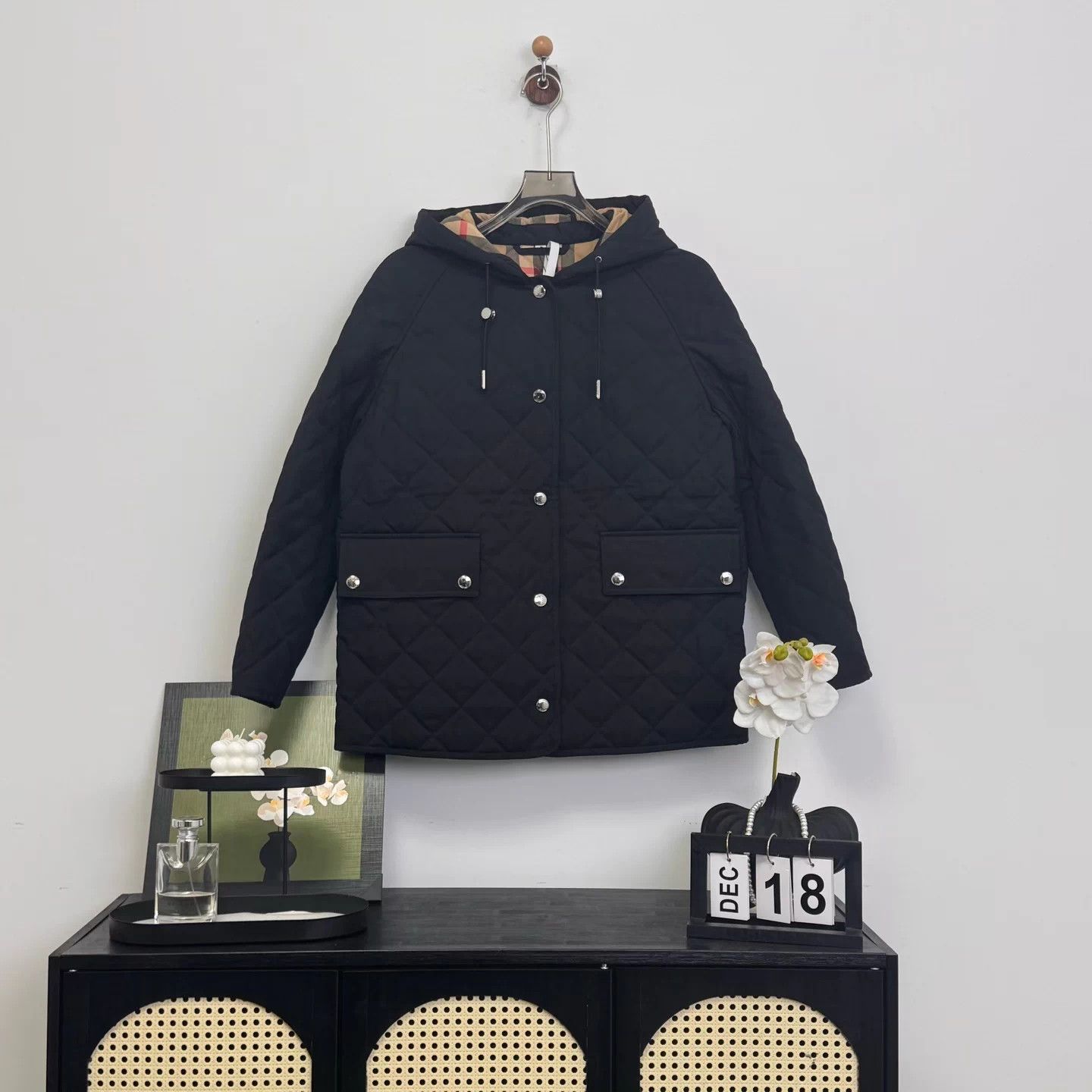 Burberry Burberry Black Lined Check Hooded Cotton Jacket S New Size US S / EU 44-46 / 1 - 1 Thumbnail