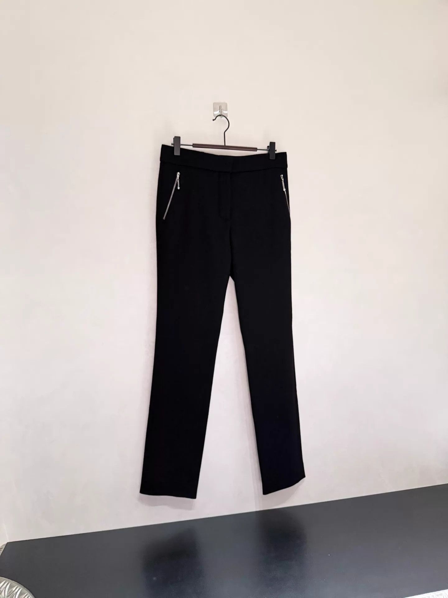 Louis Vuitton LV Black Wool Tailored Straight-Leg Trousers Size 26" / US 2 / IT 38 - 1 Thumbnail