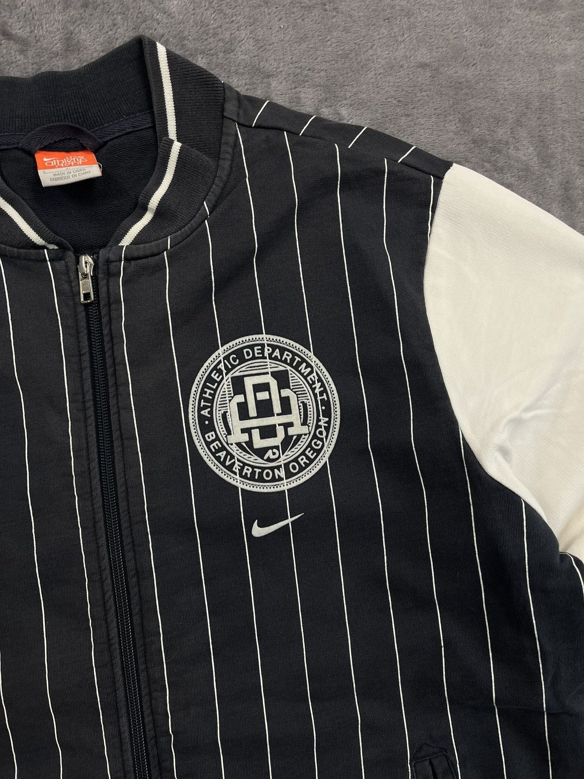 Nike 00s Nike Athletic Dept Varsity Jacket Pinstripe Swoosh Rare Size US L / EU 52-54 / 3 - 2 Thumbnail