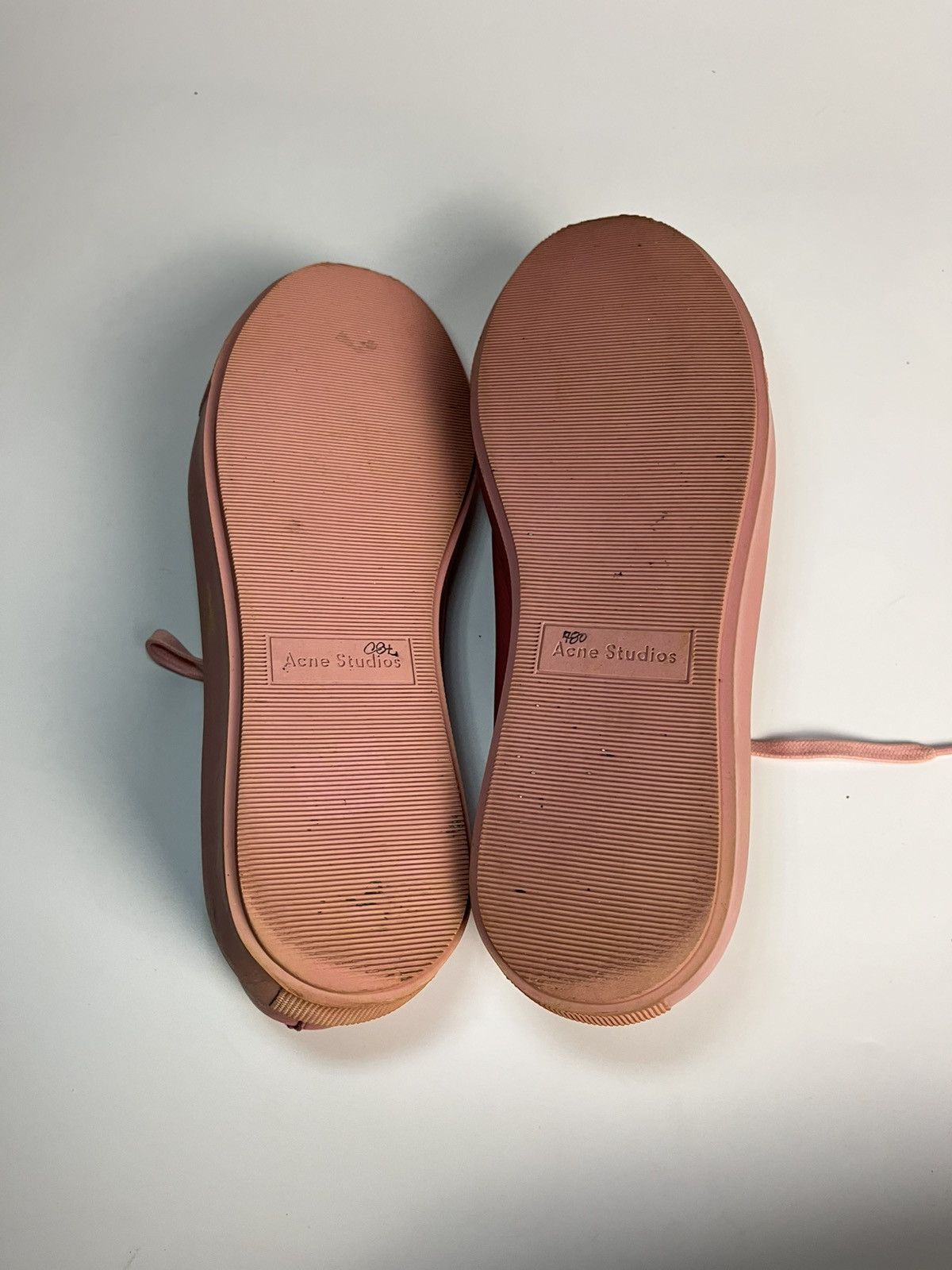 Acne Studios Acne Studios “Adriana” Face Plaque Pink Leather Low Sneakers Size US 9 / IT 39 - 9 Thumbnail