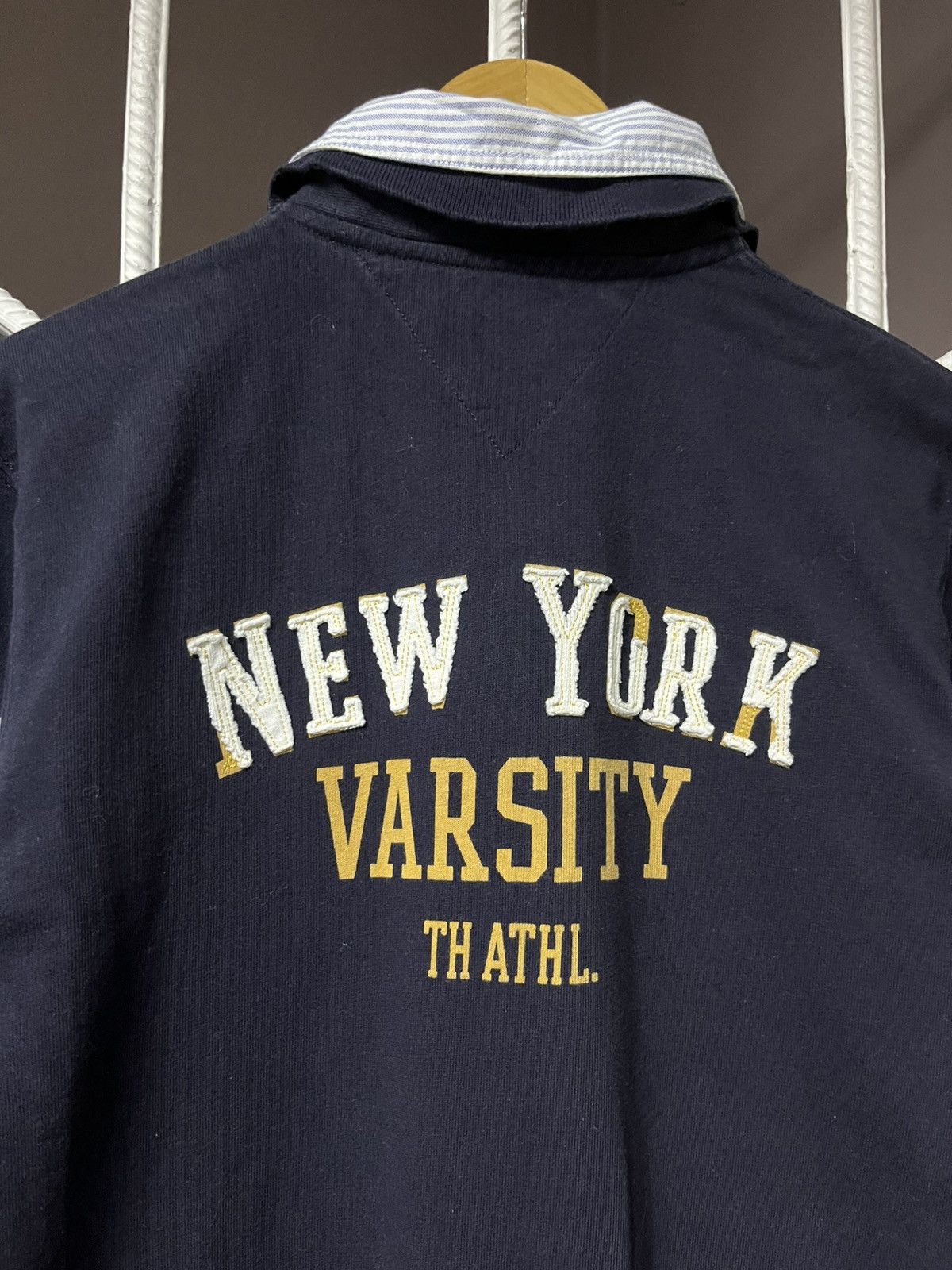 Tommy Hilfiger Tommy Hilfiger Varsity New York University Vintage Fit Polo Size US L / EU 52-54 / 3 - 8 Thumbnail