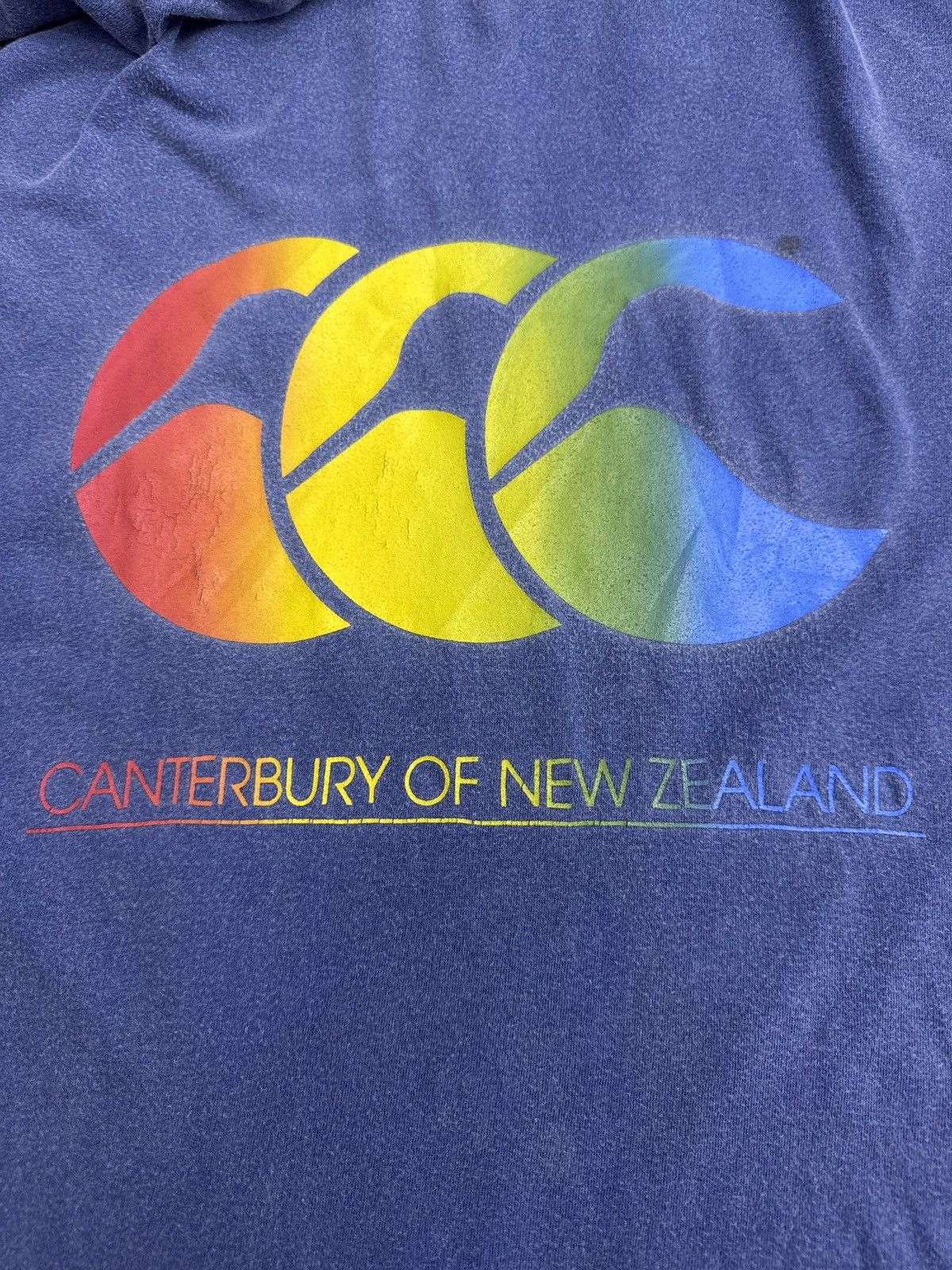vintage 90s Canterbury of New Zealand rainbow logo t-shirt