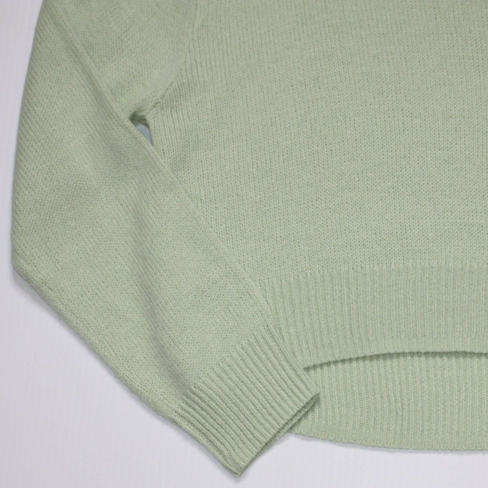 H&M Divided Knit Pullover Crop Sweater Top in Light Green Color Size XS / US 0-2 / IT 36-38 - 2 Thumbnail