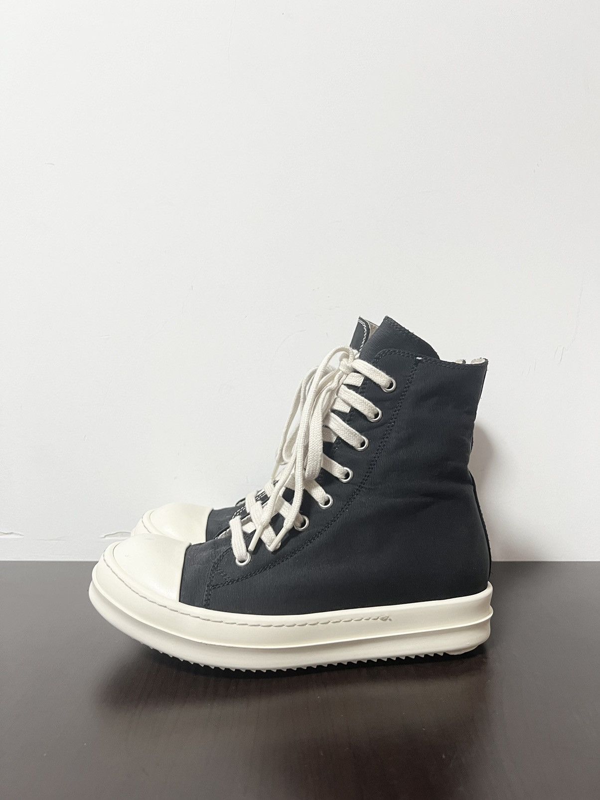 Rick Owens Drkshdw Rick owens ss19 ramones high top sneakers sz35.5 Size US 5.5 / IT 35.5 - 2 Thumbnail