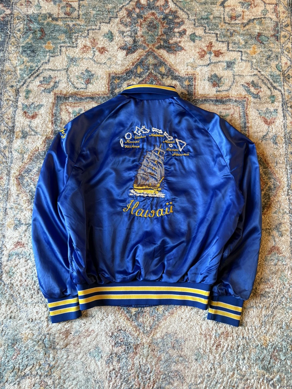 Vintage Vintage 80s Hawaii Souvenir Satin Jacket Medium Size US M / EU 48-50 / 2 - 1 Thumbnail