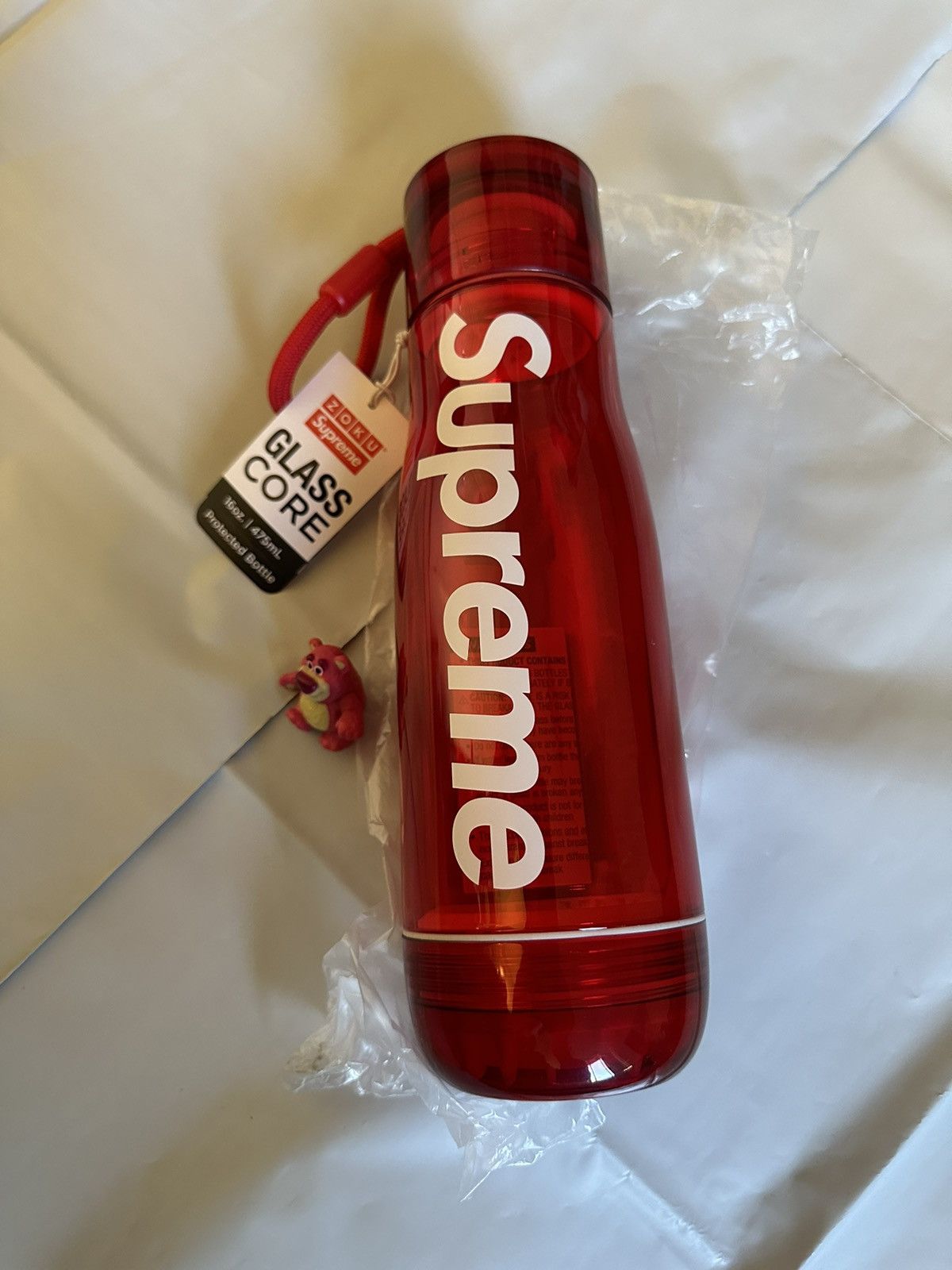 Supreme / Zoku® Glass Core 16 oz. Bottle Supreme Zoku Glass Core 16 oz. Bottle Smoke - SS21 - US