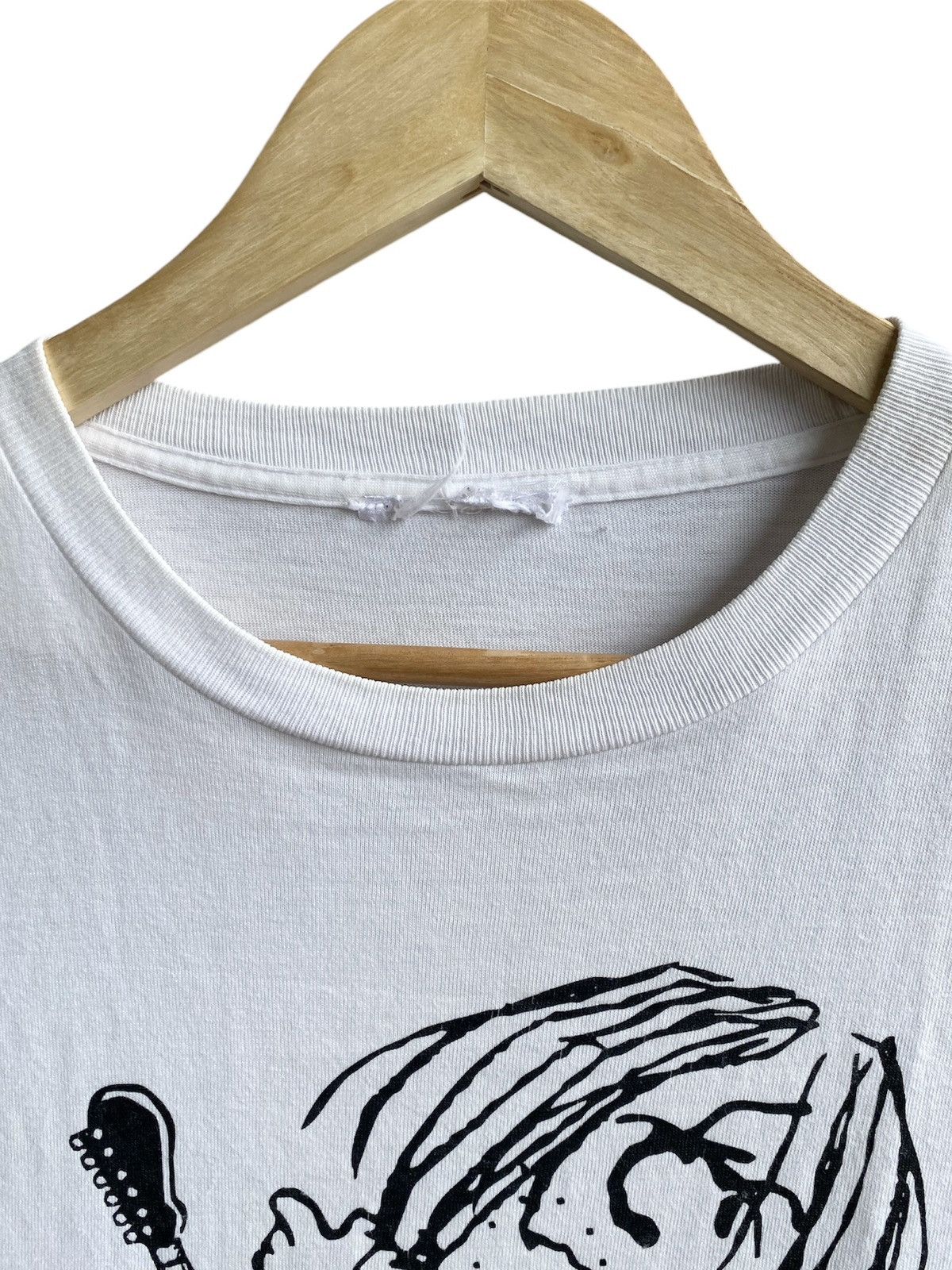 Cartoon Network × Nirvana Vintage Kurt Cobain Grunge Charlie Brown parody tee Size US M / EU 48-50 / 2 - 4 Thumbnail