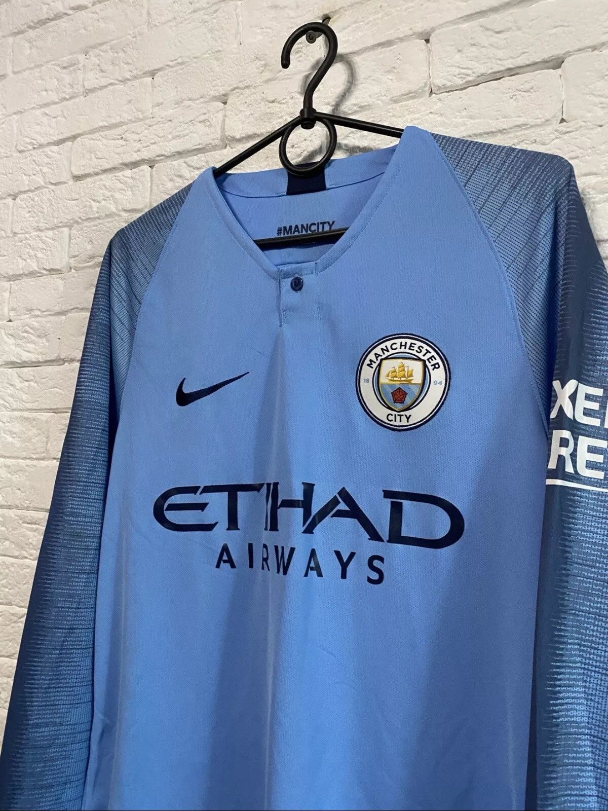 Nike Nike Manchester City Home Jersey 18/19 Sz S Size US S / EU 44-46 / 1 - 2 Thumbnail
