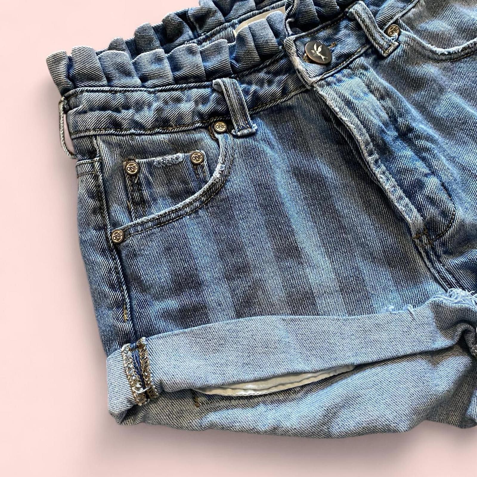 Other One teaspoon Mid-waisted, light-washed blue denim shorts Size 42" / US 20 - 8 Thumbnail