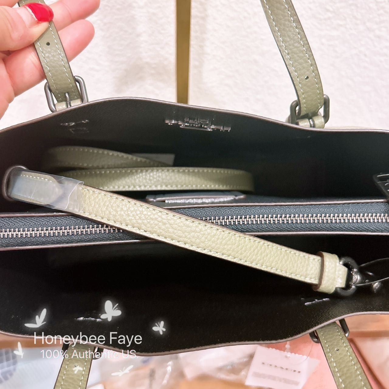 Coach NWT Coach Mollie Tote Bag 25 in Military Green C4084 Size ONE SIZE - 6 Thumbnail