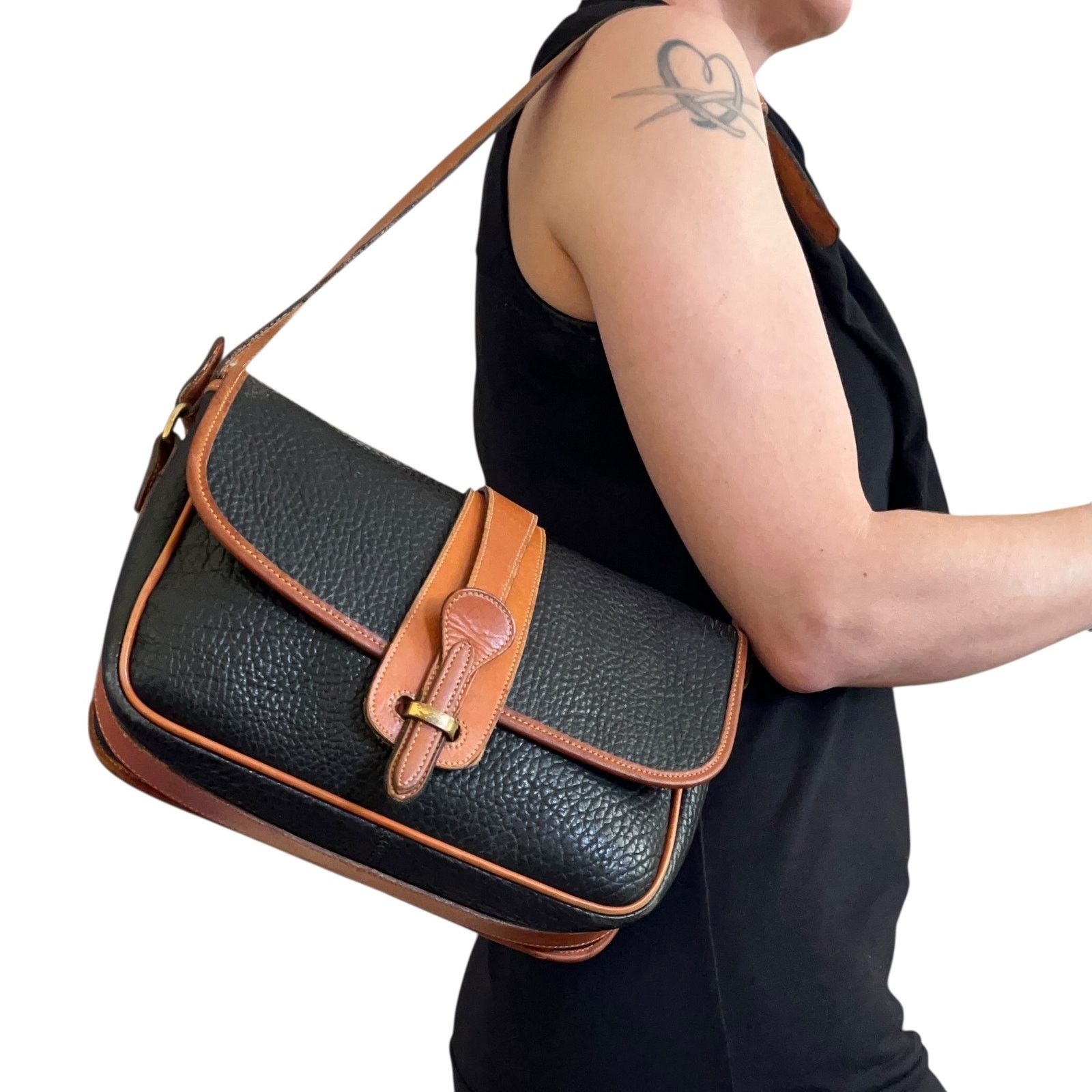 Dooney & Bourke × Vintage Vintage Dooney & Bourke Black AWL Leather Shoulder Bag Size ONE SIZE - 2 Thumbnail