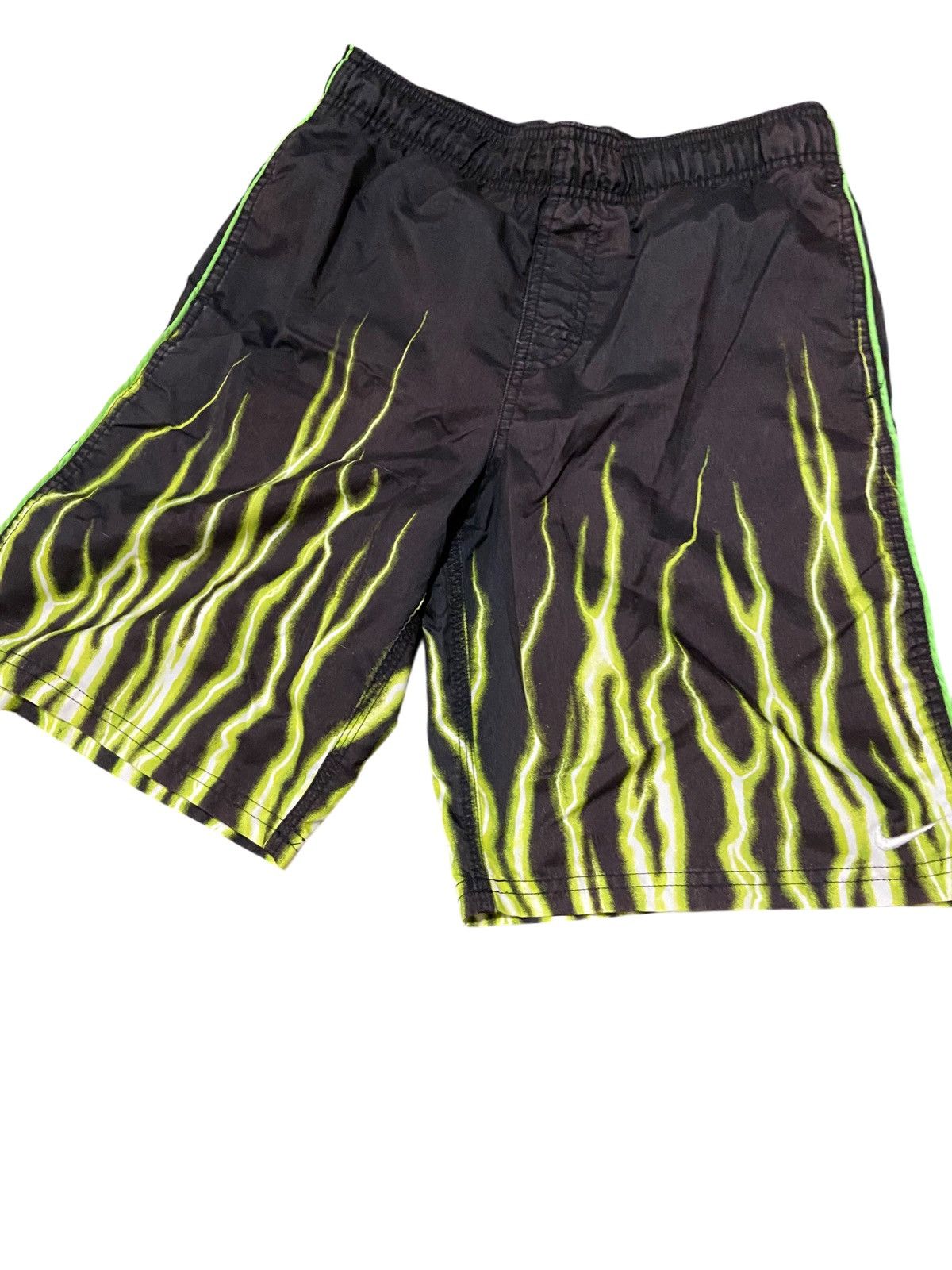 Nike × Vintage Vintage 90s Nike Green Flame Lightning Shorts Mens Medium Size US 30 / EU 46 - 3 Thumbnail